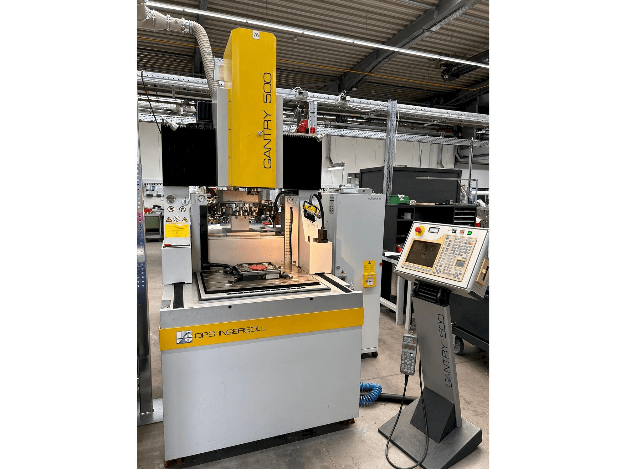 Вид станка OPS-INGERSOLL Gantry 500 спереди