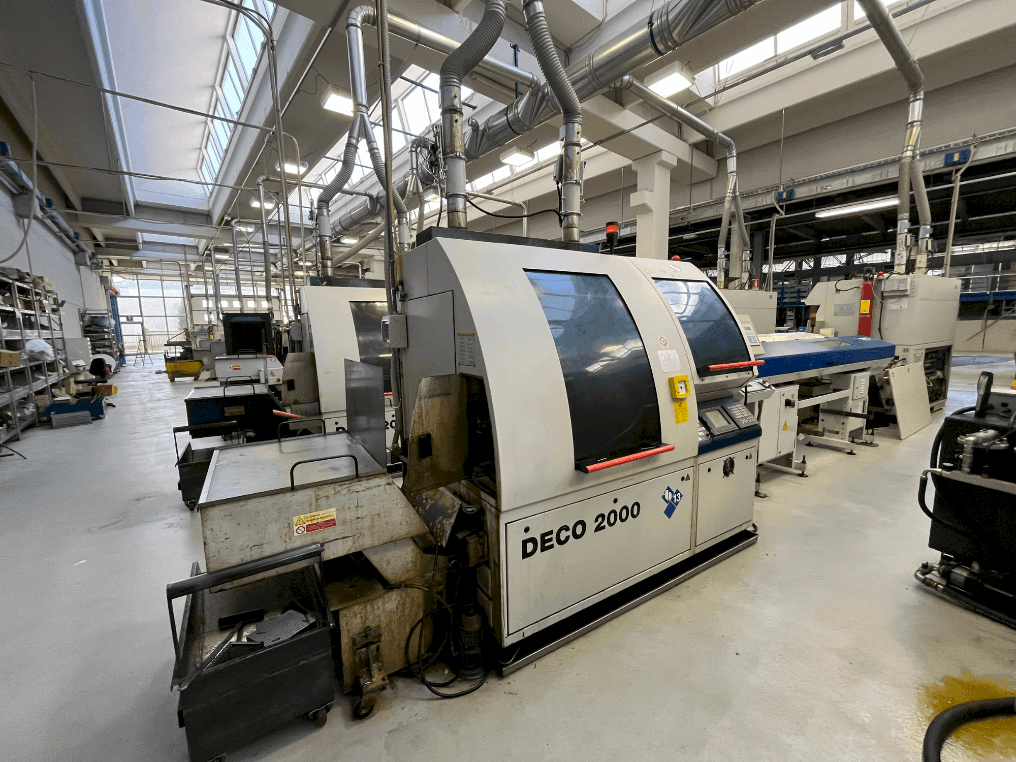 Вид станка TORNOS DECO 2000/13 спереди