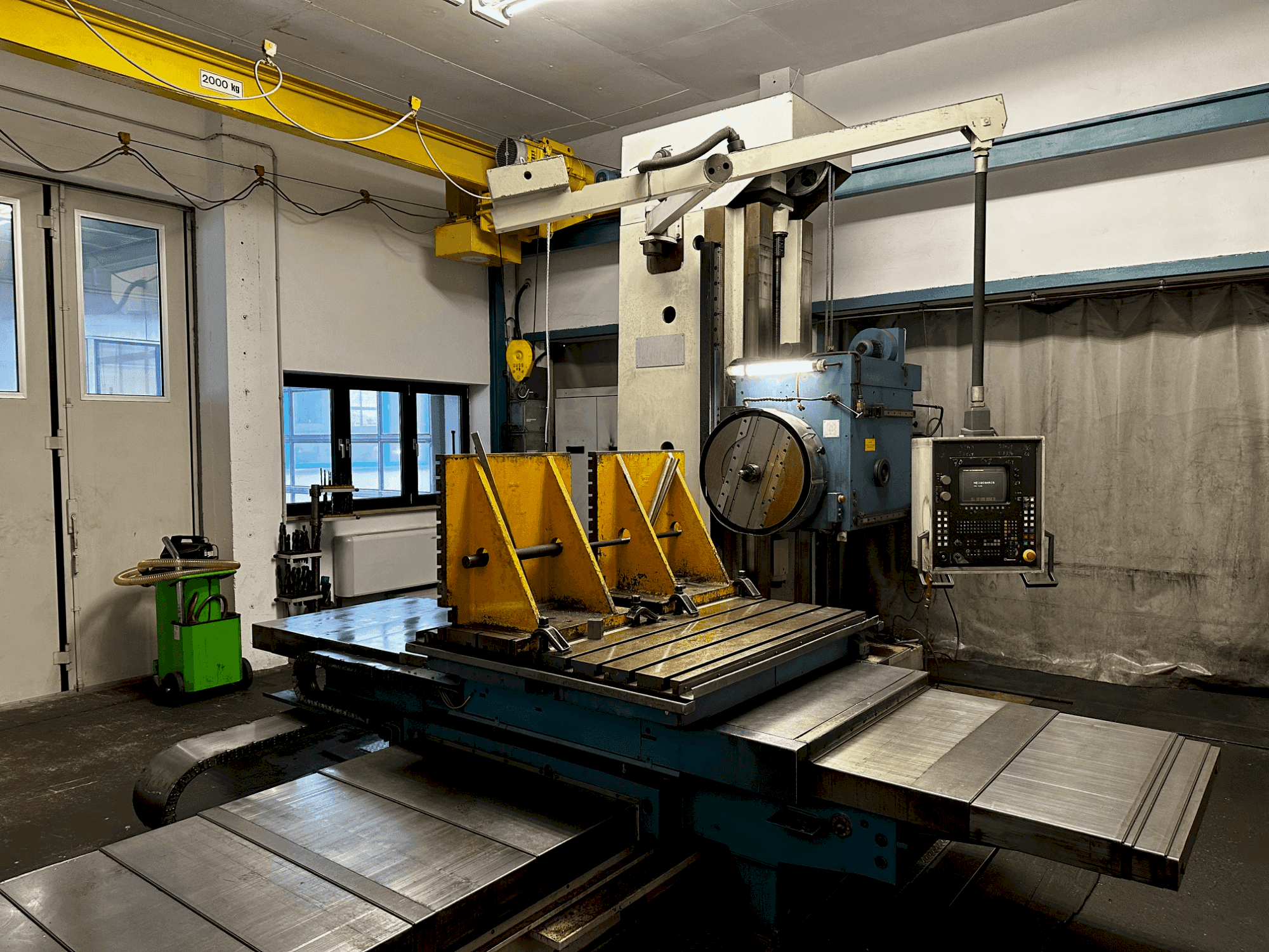 Вид станка UNION BFT 110 спереди