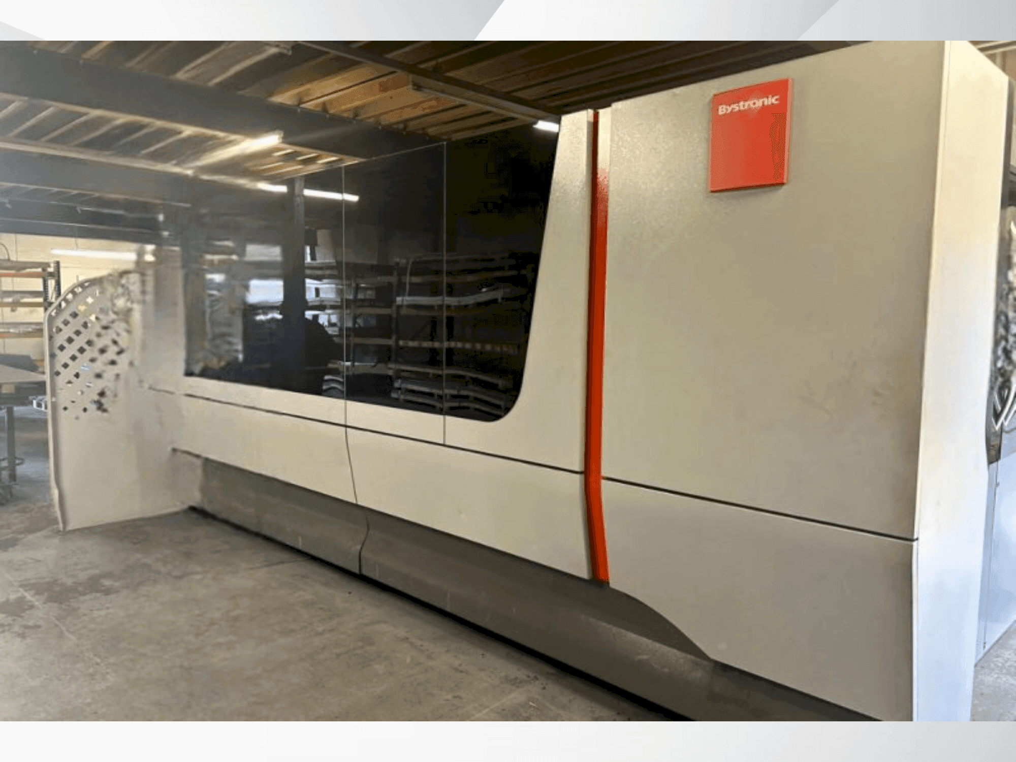 Вид станка Bystronic BYSMART Fiber 3015 спереди