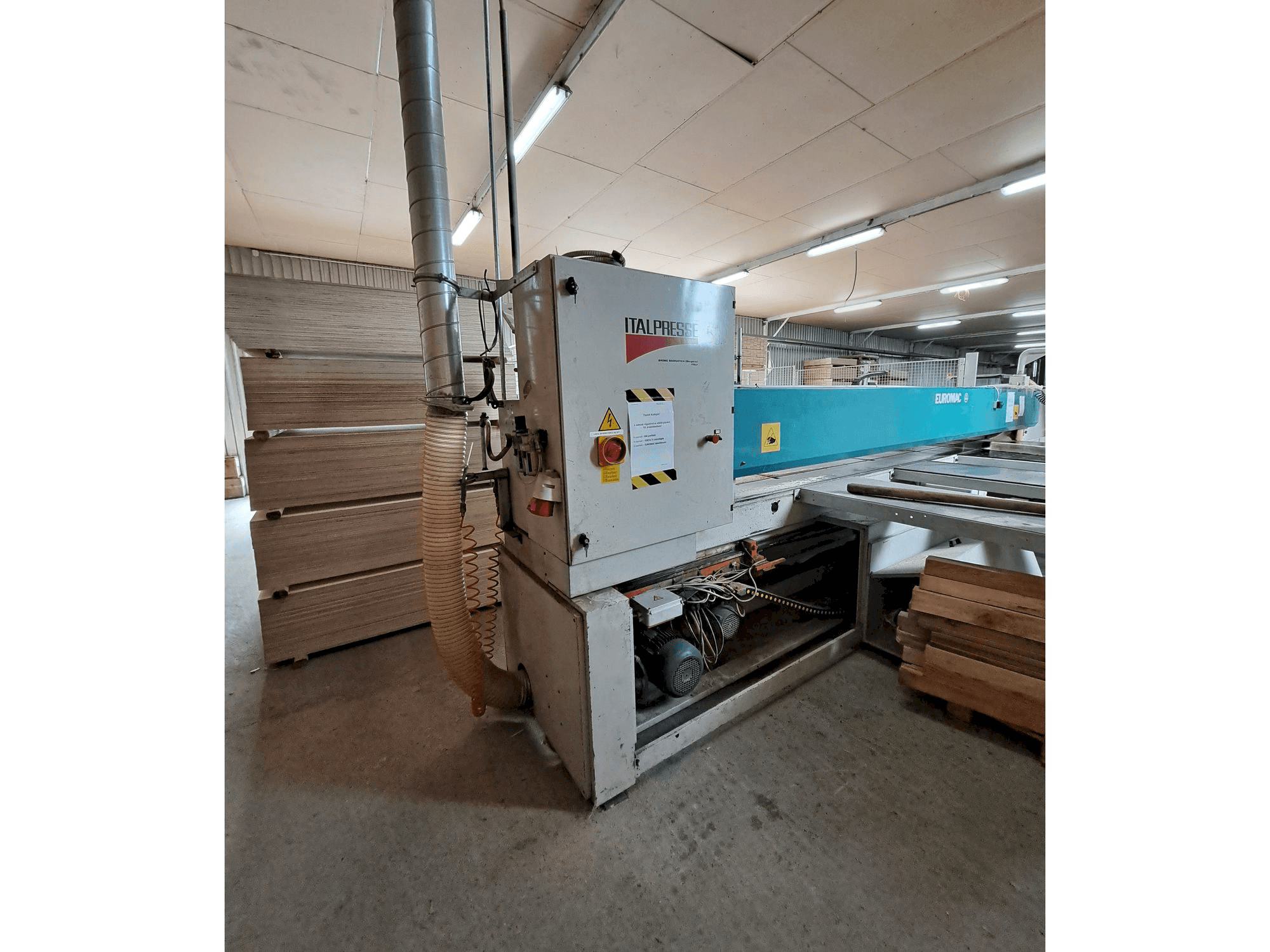 Вид станка Euromac Logica Pinze 4500 спереди