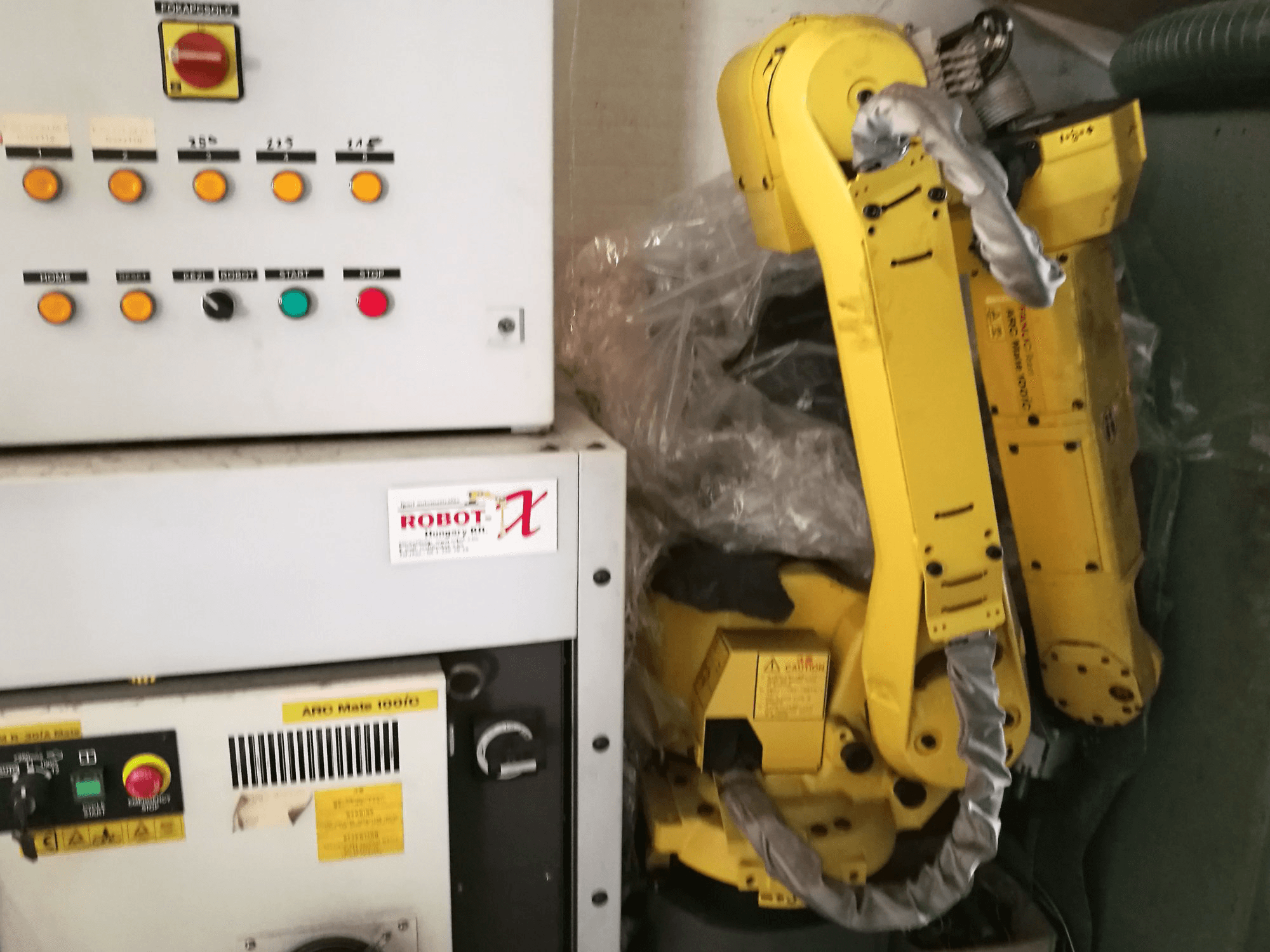Front view of FANUC ARC Mate 100iC Machine