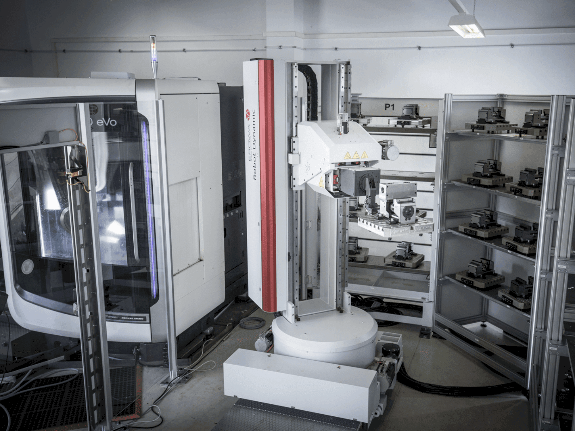 Вид станка DMG MORI DMU 60 EVO спереди