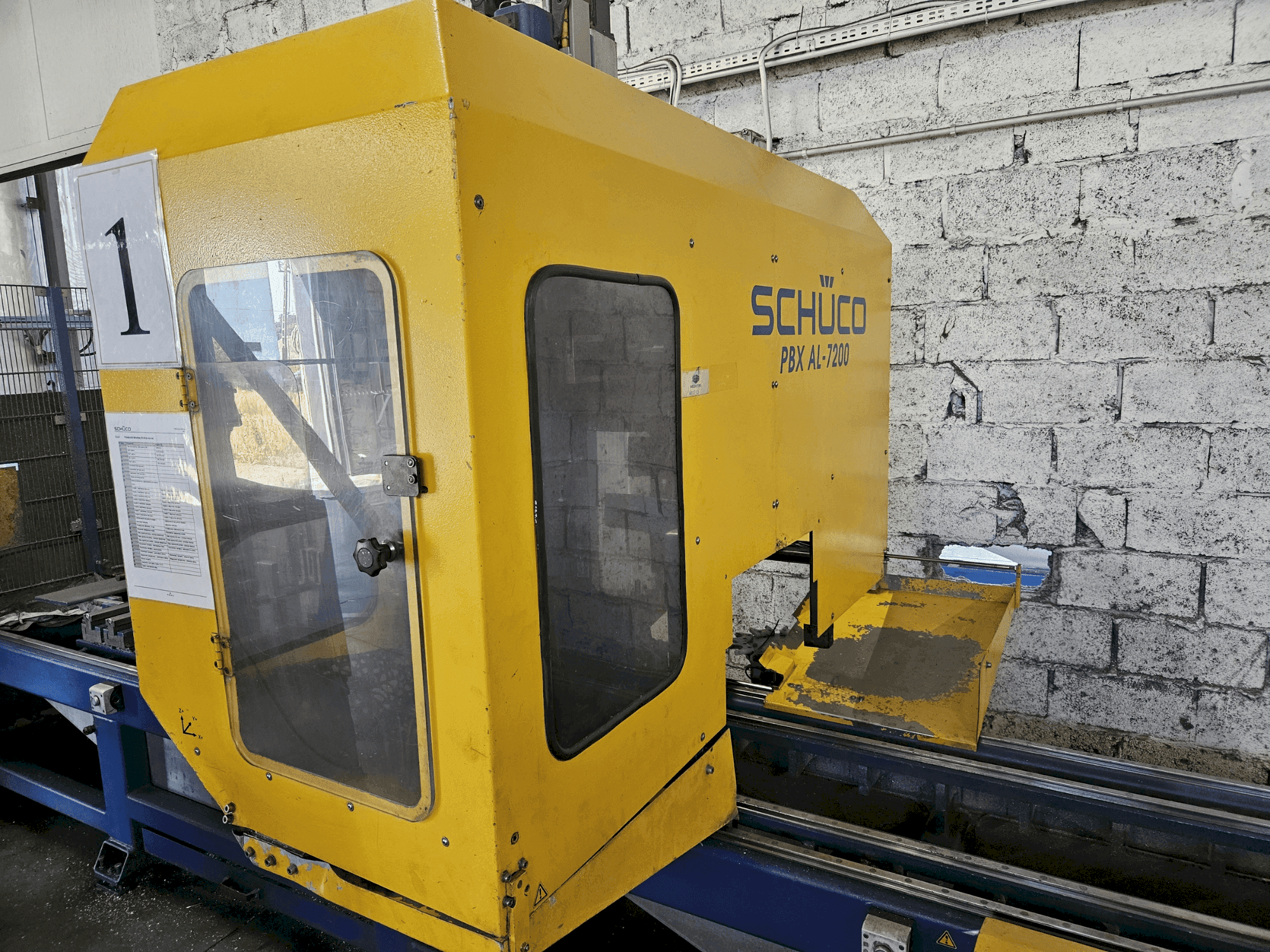 Вид станка SCHÜCO PBX AL-7200 спереди