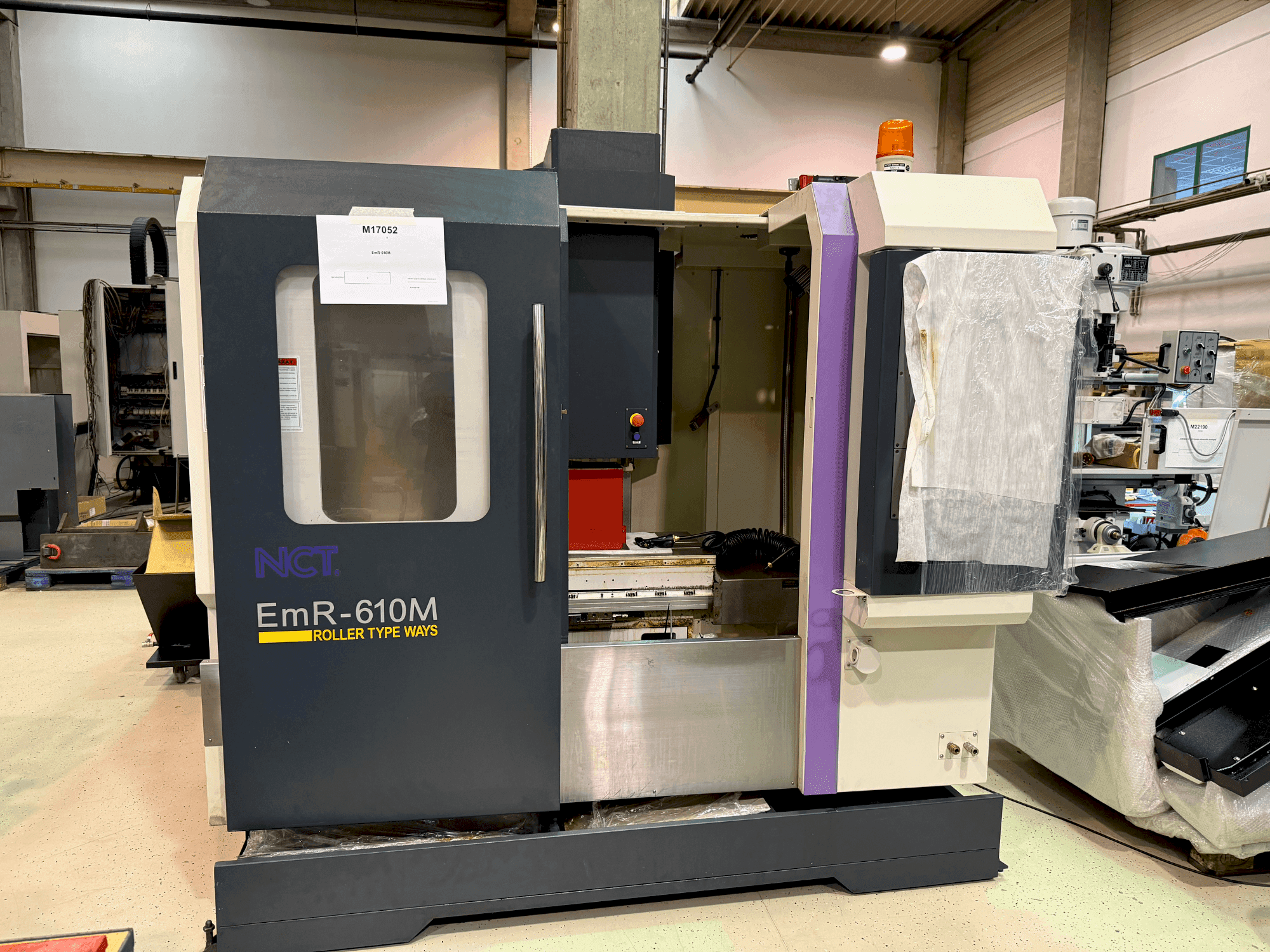 Вид станка NCT EmR-610M спереди