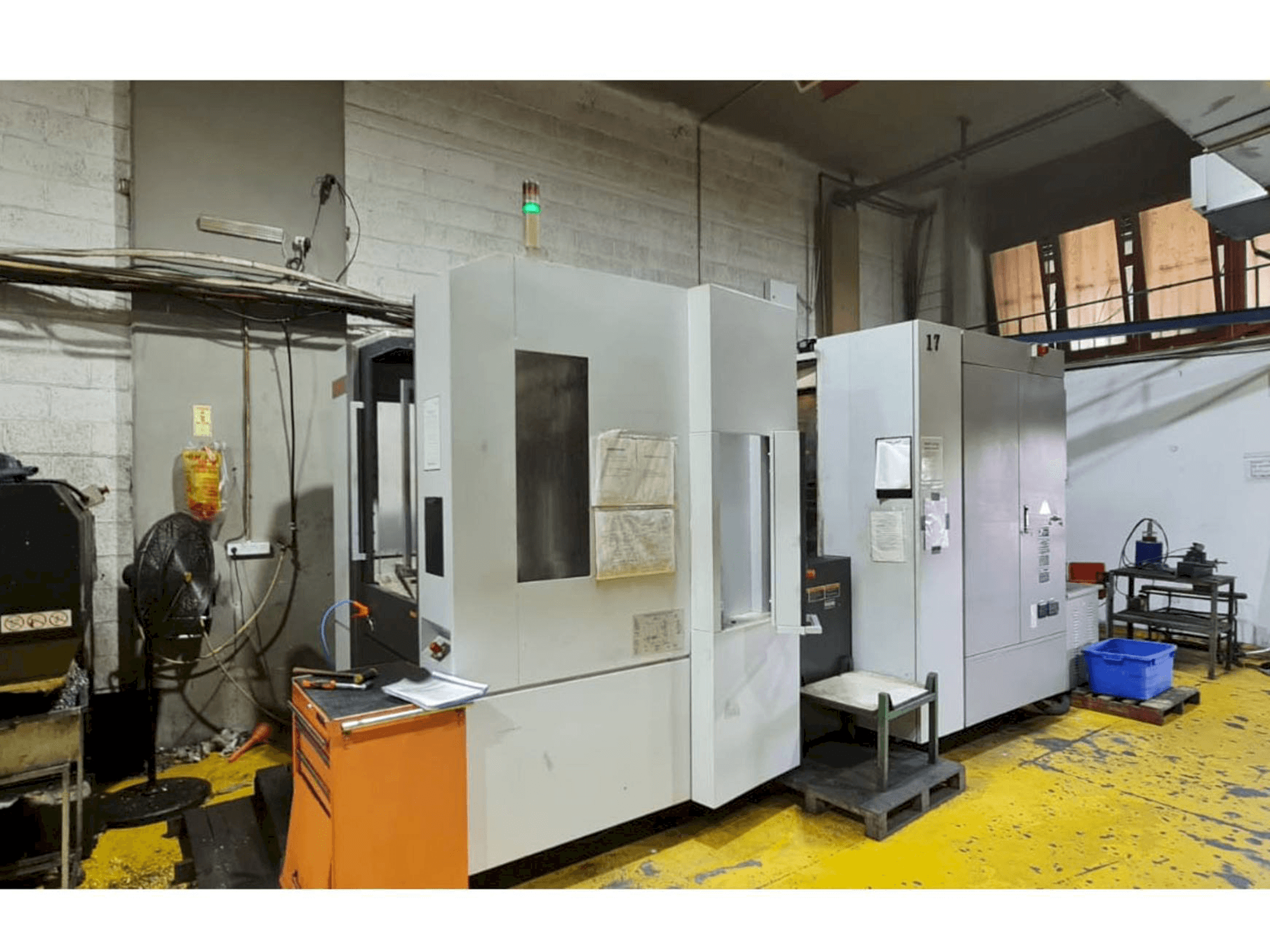 Вид станка MORI SEIKI NH-5000 / 40DCG спереди