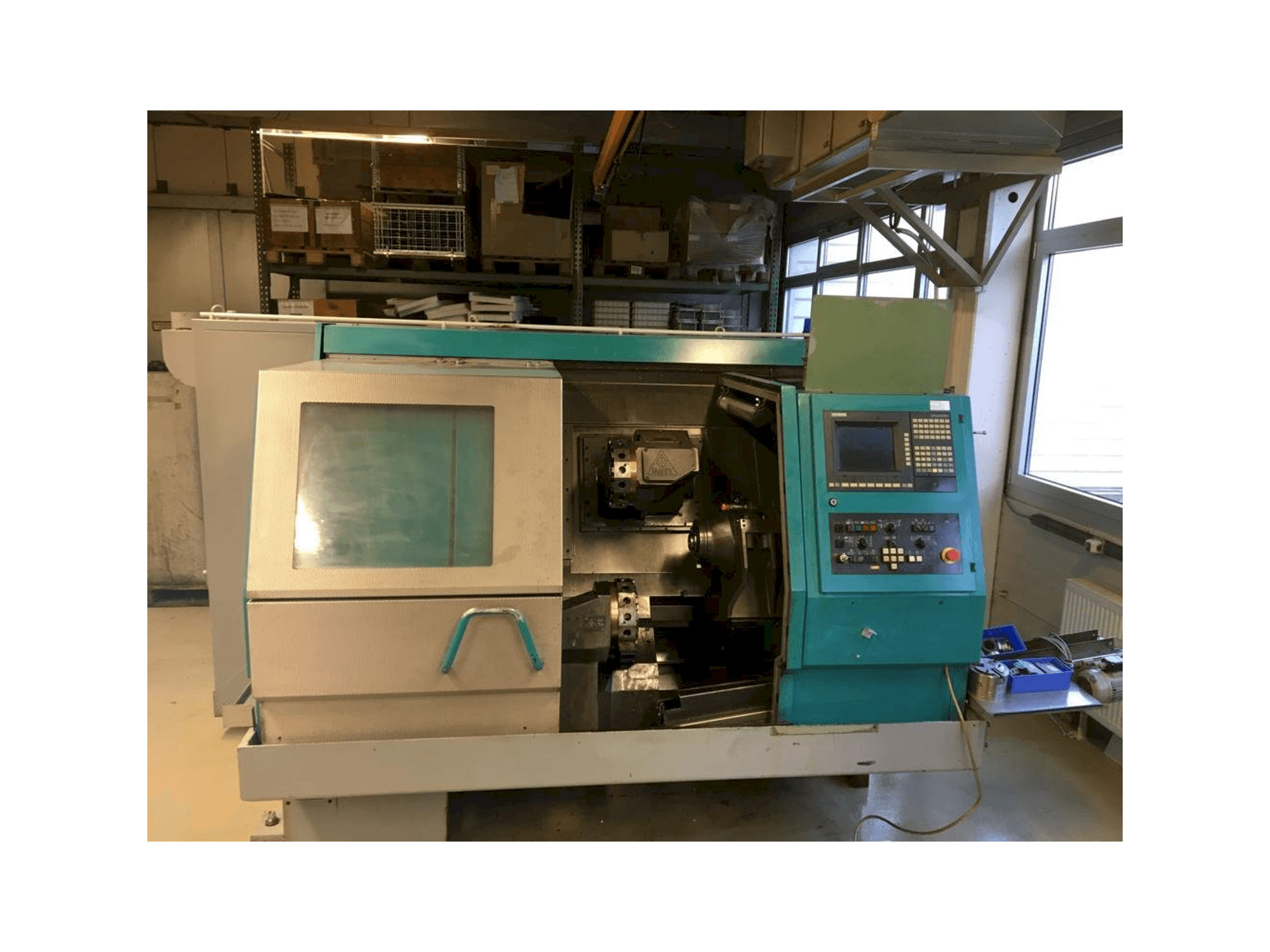 Front view of Index G200 machine