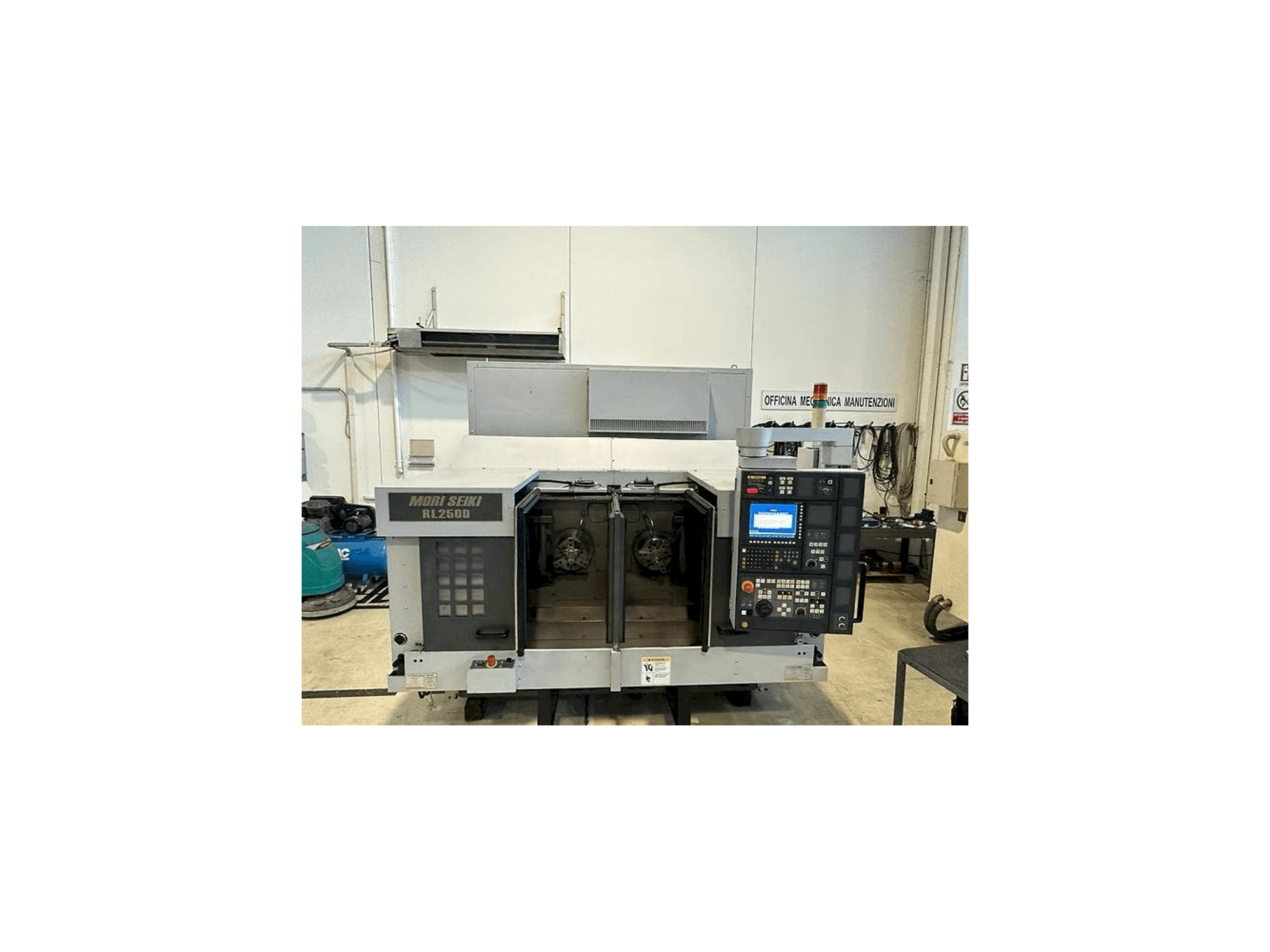 Вид станка MORI SEIKI RL 2500 спереди