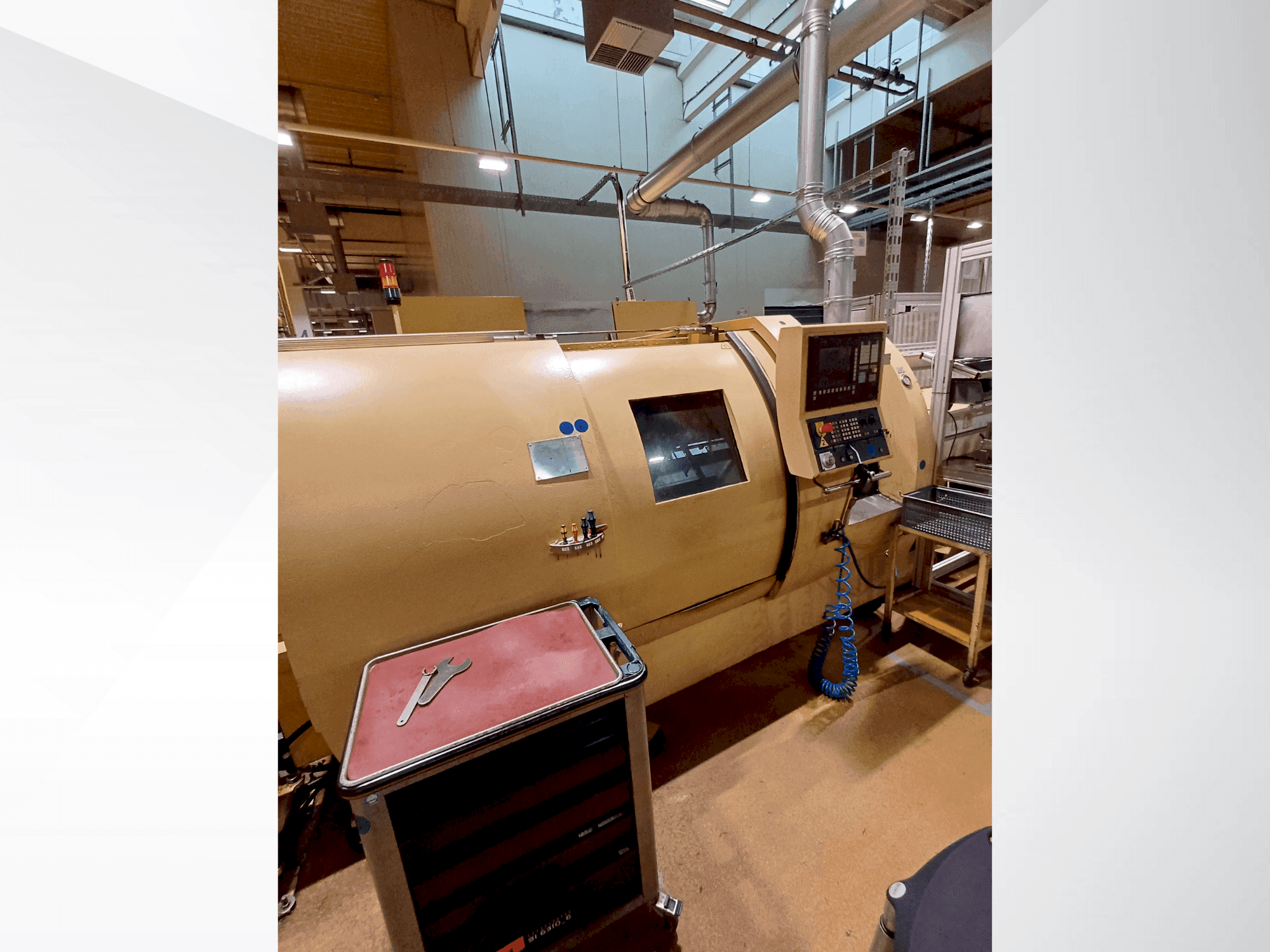 Вид станка TRENS SBL500 CNC спереди