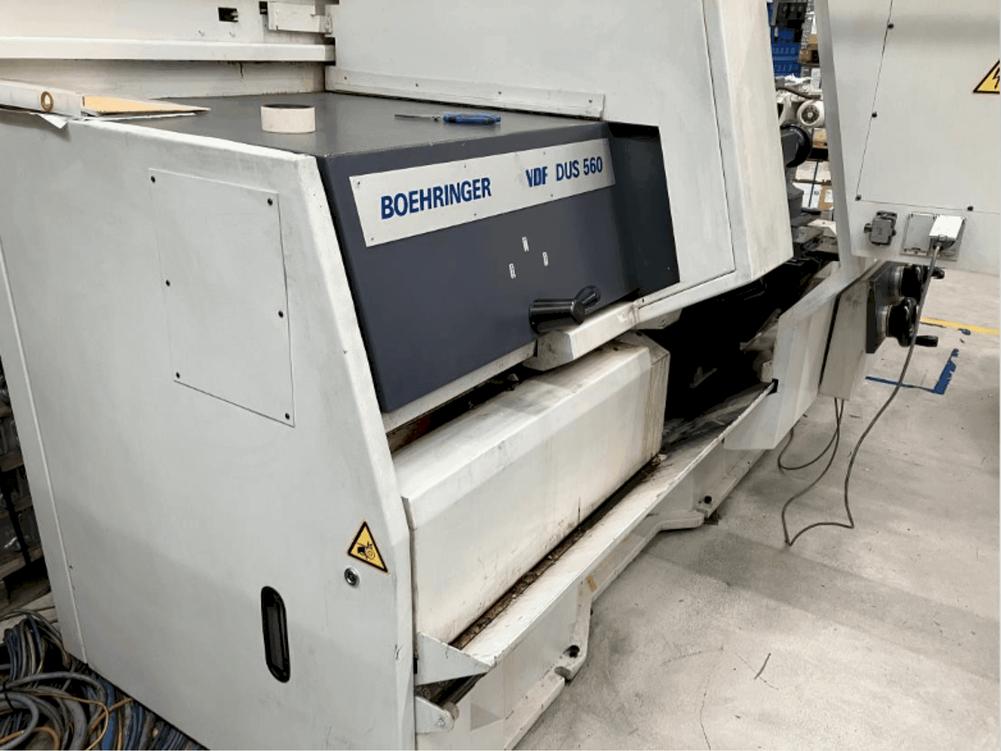Вид станка BOEHRINGER VDF DUS 560 спереди