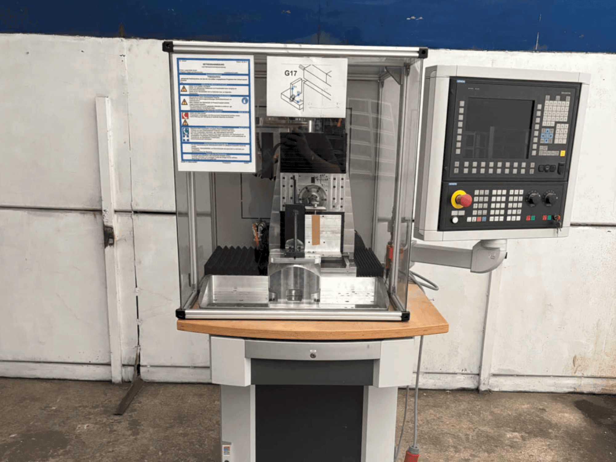 Вид станка HELLER PT 16 спереди