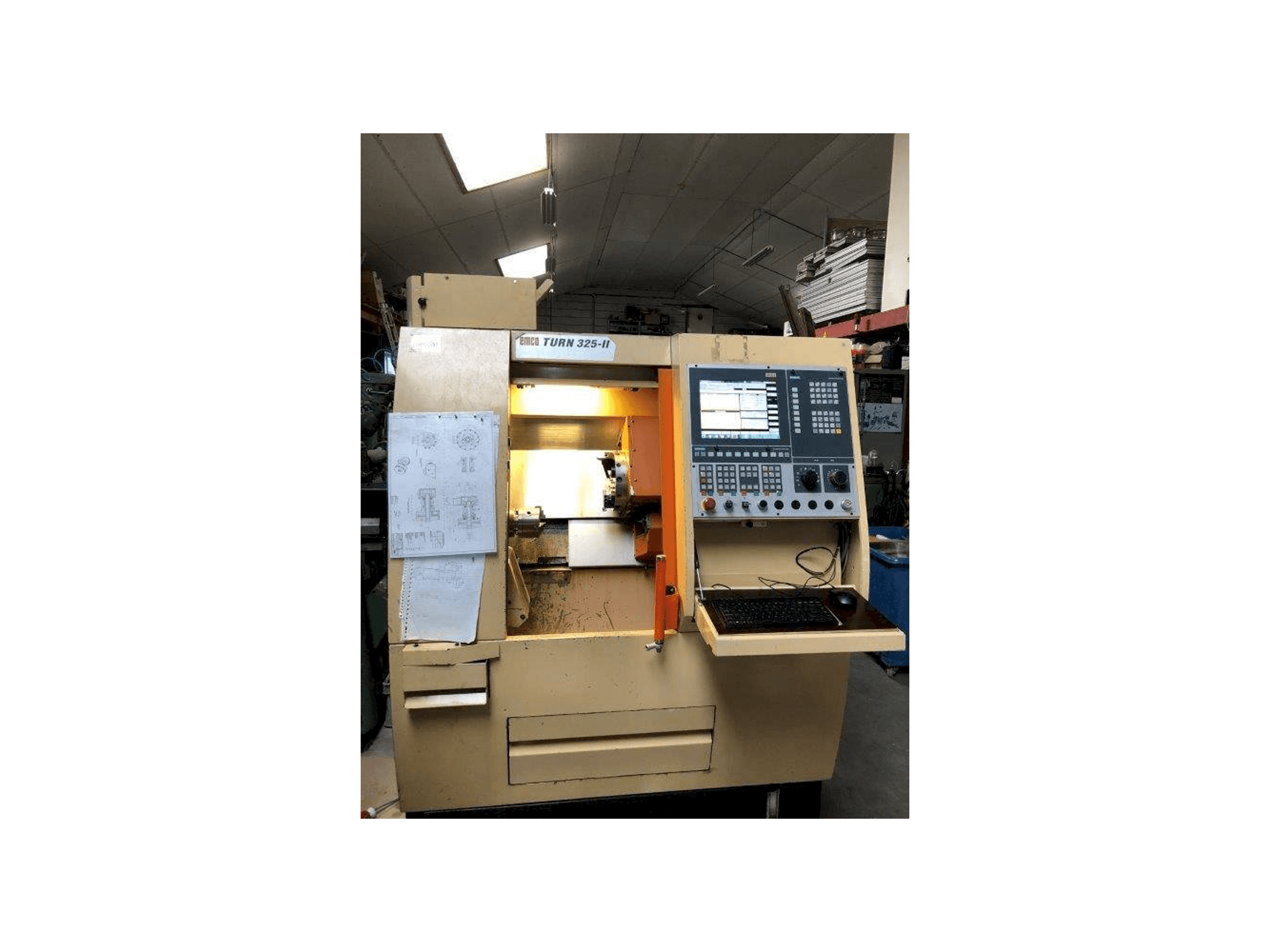 Вид станка EMCO TURN 325-II спереди