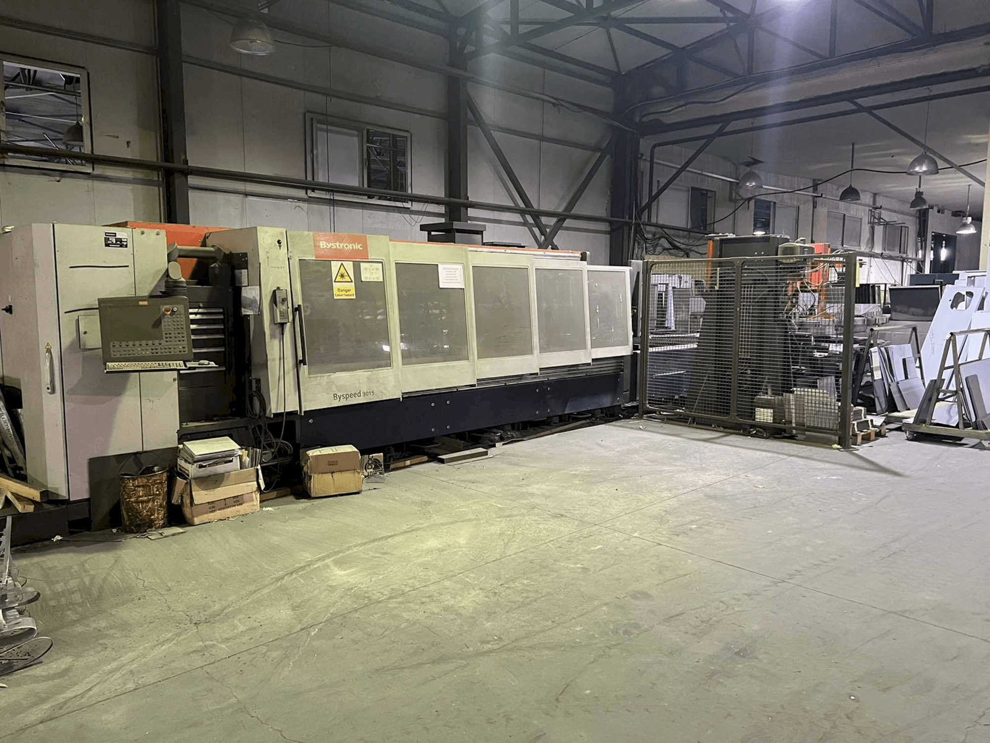 Вид станка Bystronic Byspeed 3015 спереди