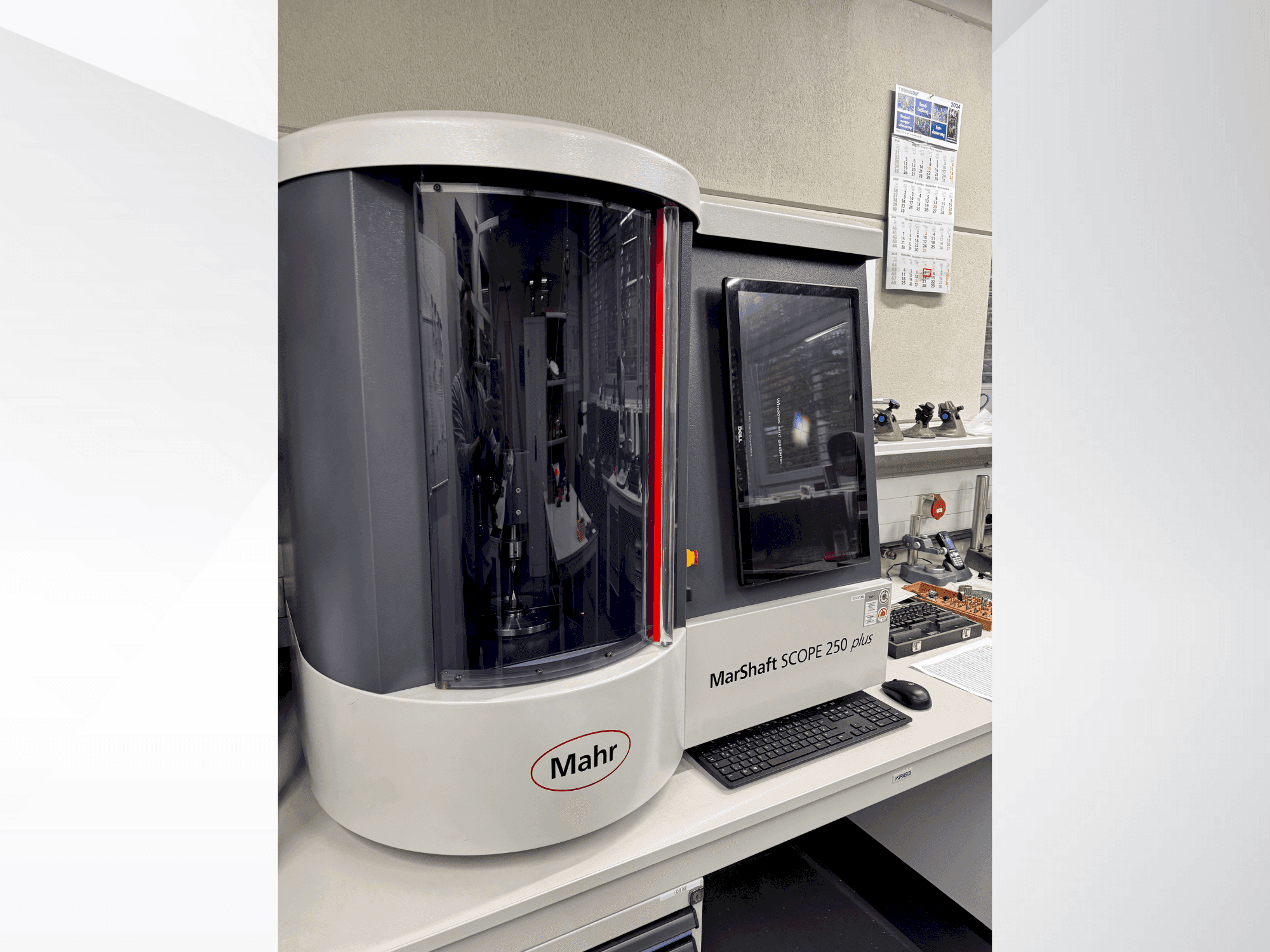 Вид станка MAHR MahrShaft SCOPE 250 plus спереди
