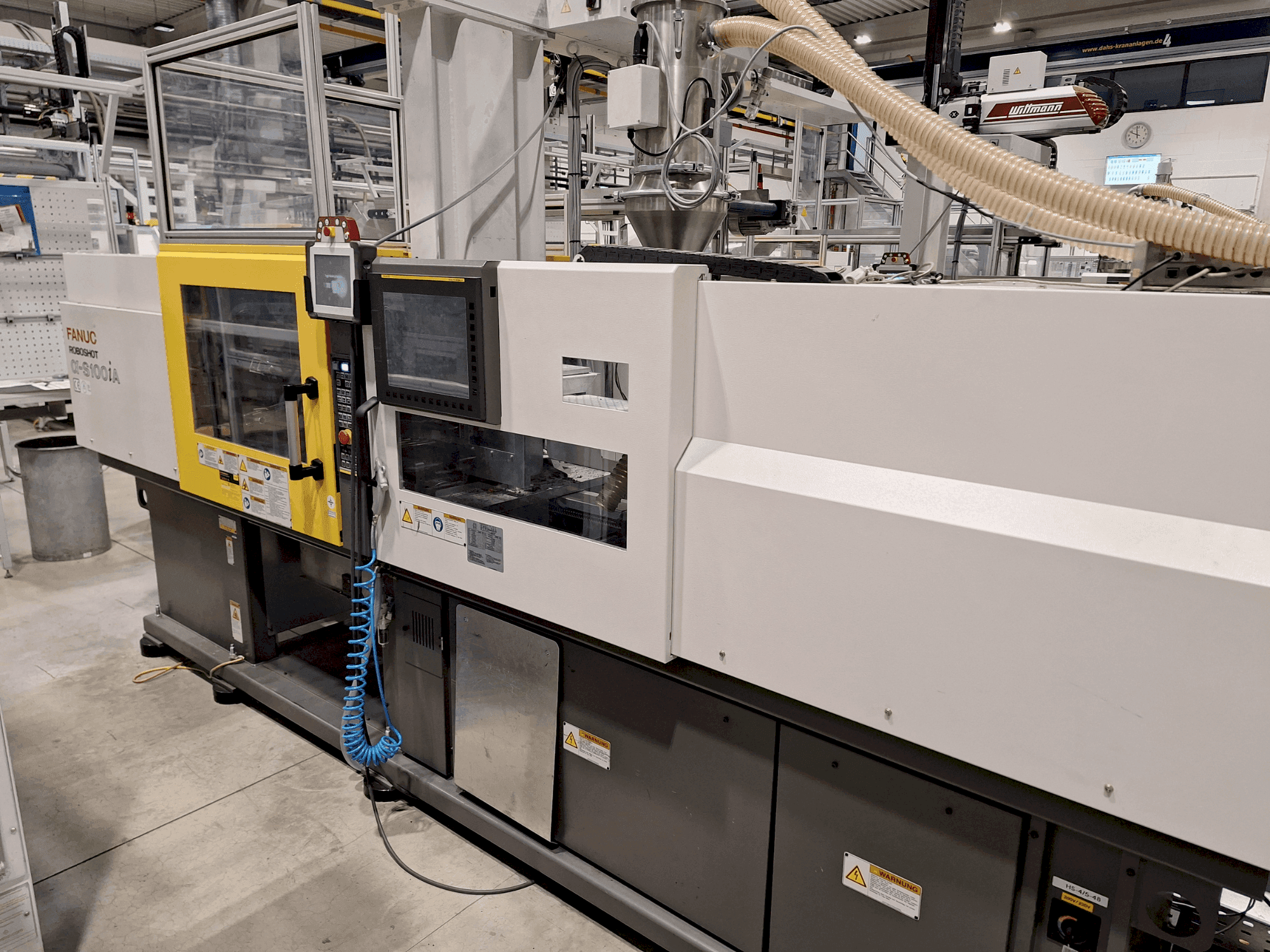 Вид станка FANUC ROBOSHOT S 100 iA спереди