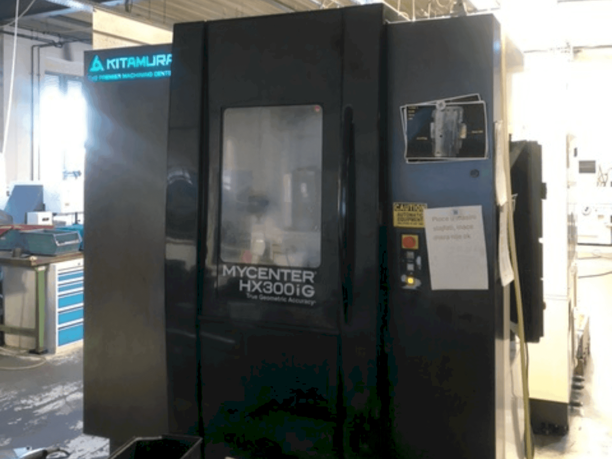 Вид станка Kitamura HX300iG спереди