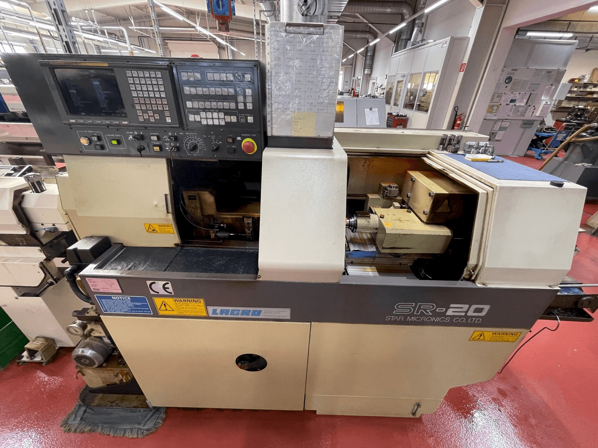 Вид станка Star SR-20 спереди