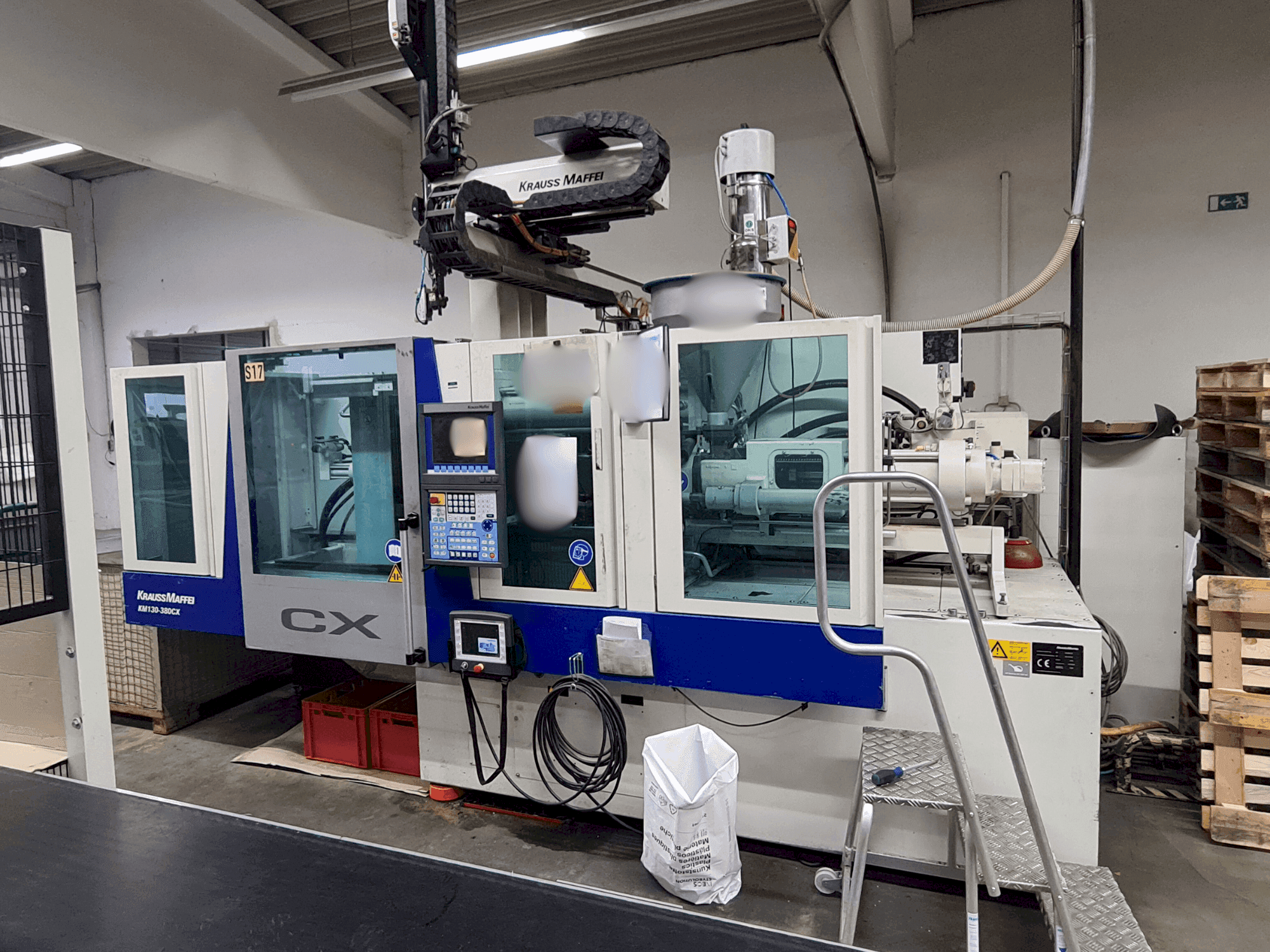 Вид станка Krauss Maffei 130-380 CX спереди