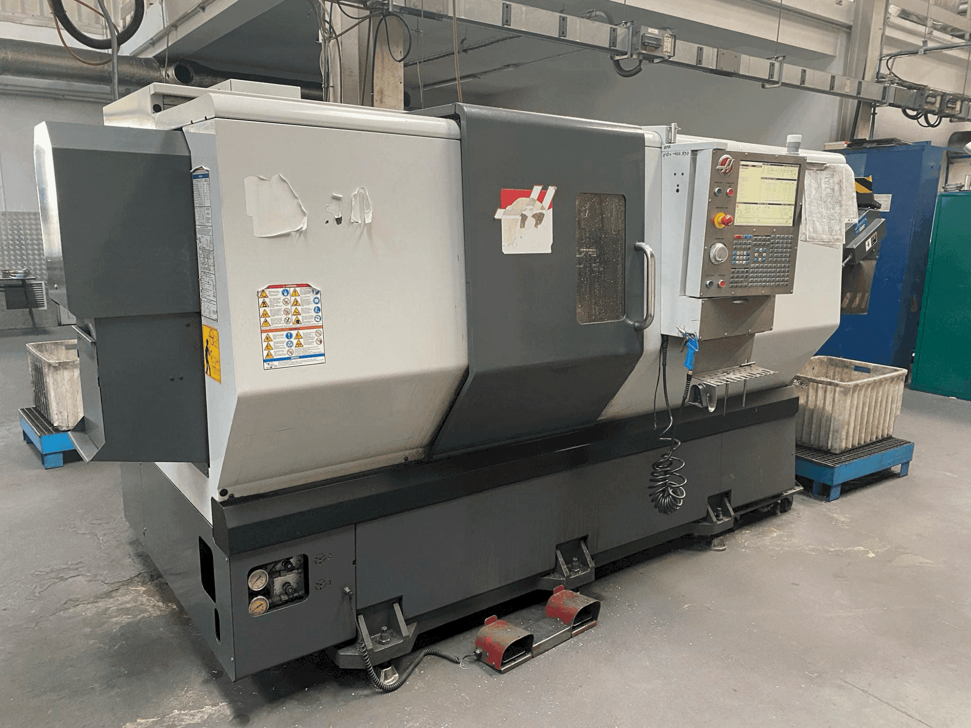Вид станка HAAS DS-30 спереди