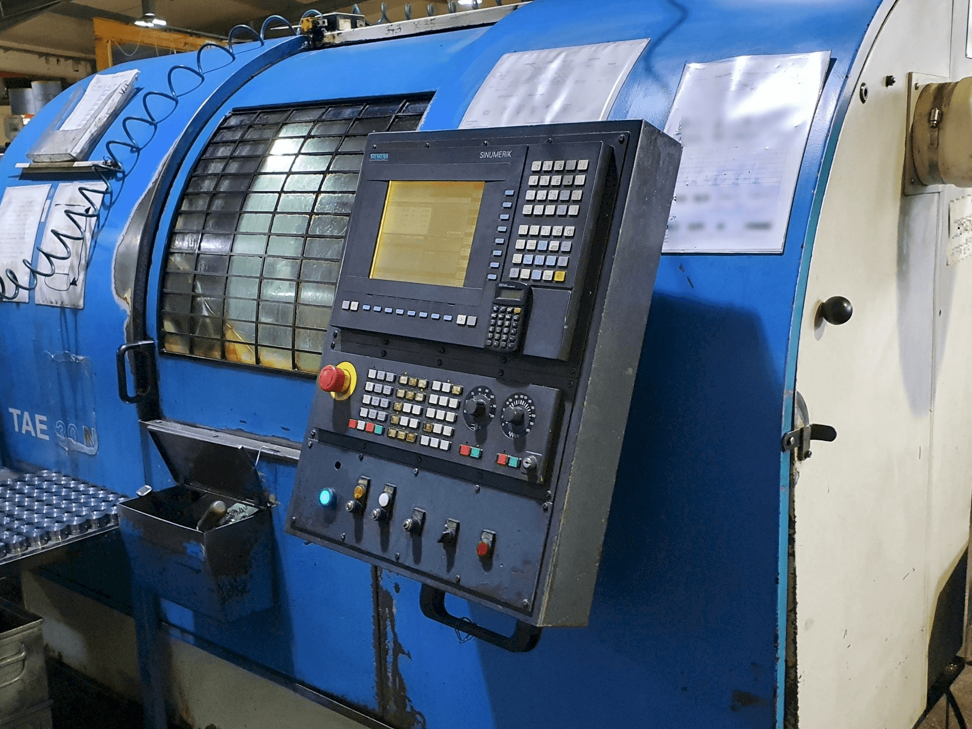 Вид станка AFM TAE-30N спереди