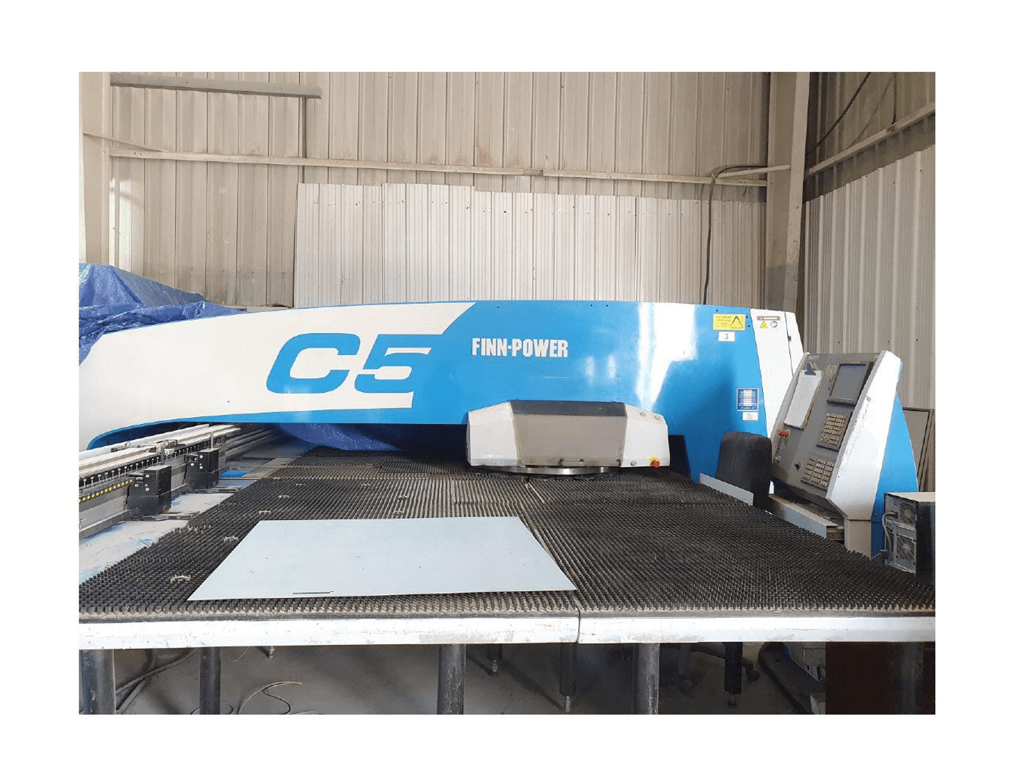 Вид станка Finn-Power C5 спереди