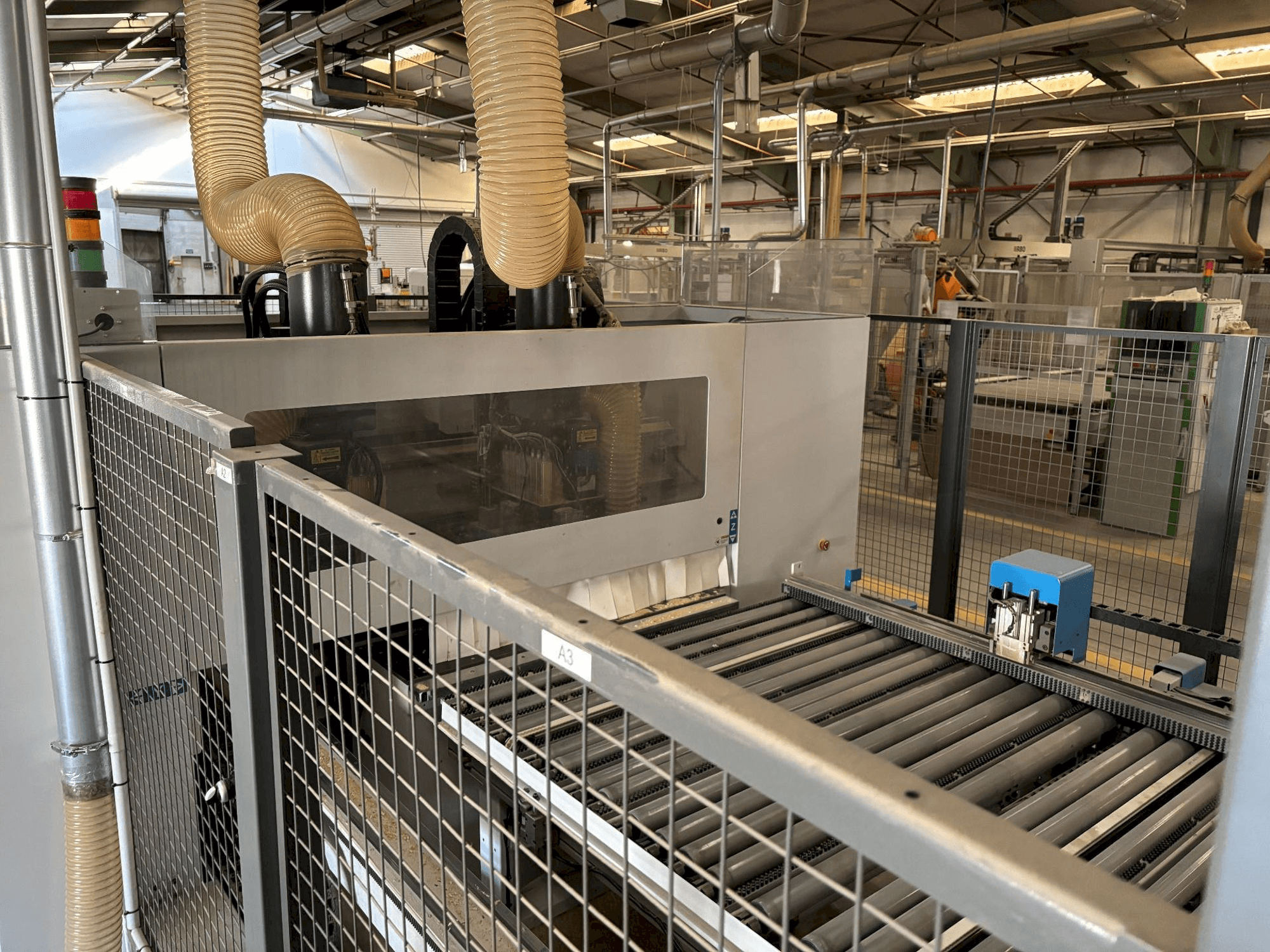 Вид станка MASTERWOOD MASTERDRILL TF 600 SA спереди