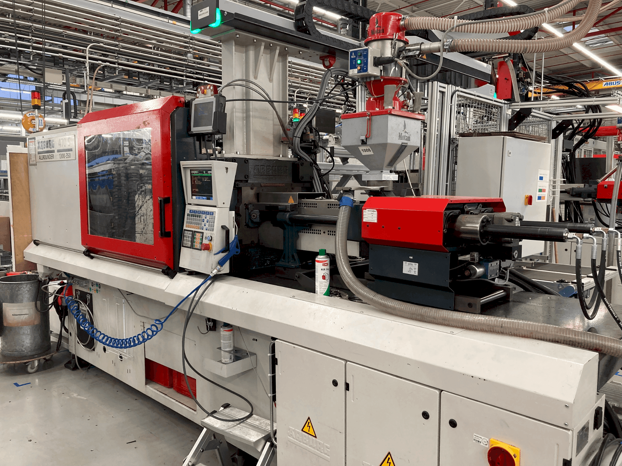 Вид станка Arburg Allrounder 470 S 1300-350 спереди