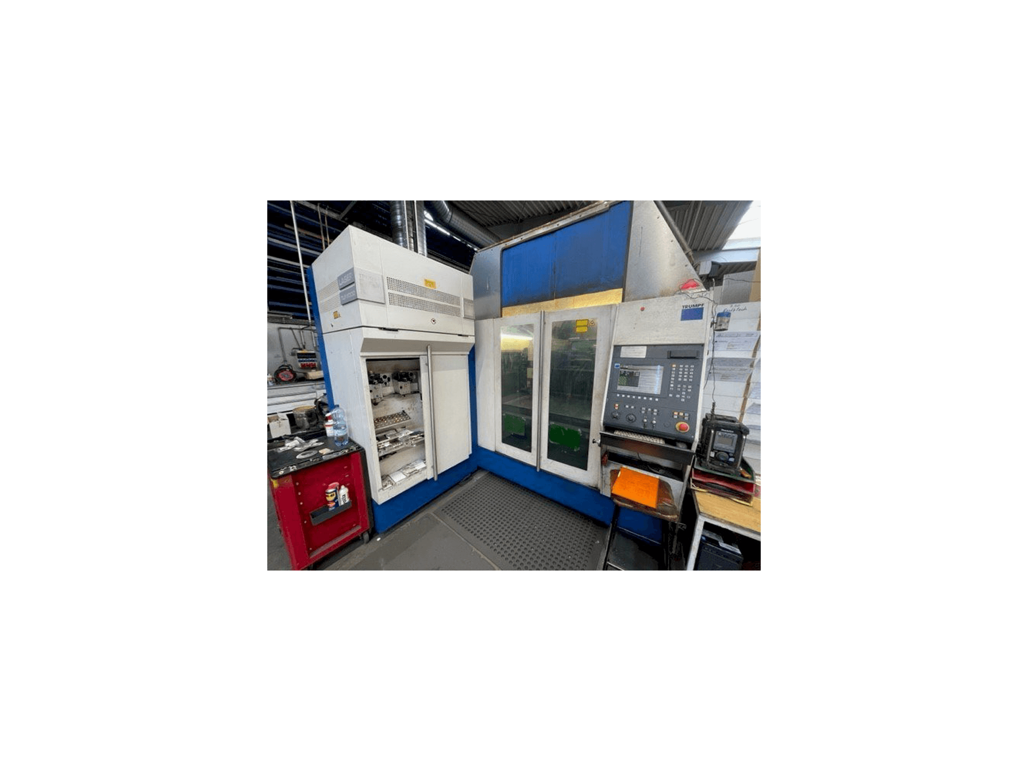 Вид станка Trumpf TC L 3050 спереди