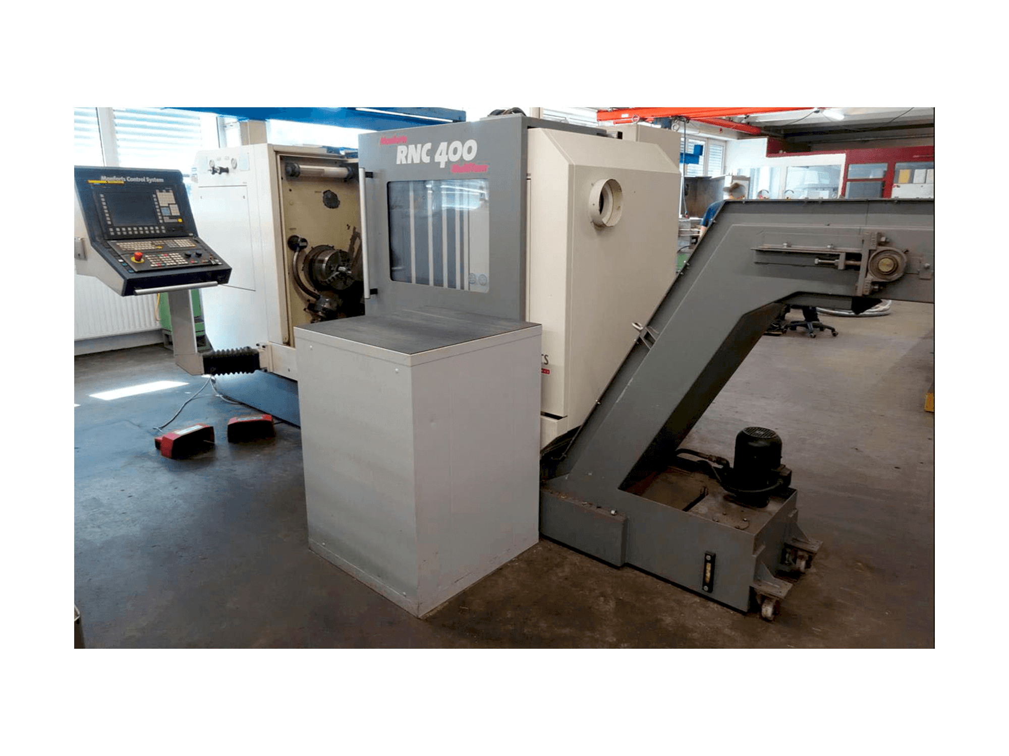 Вид станка с Monforts RNC 400 MultiTurn правой стороны