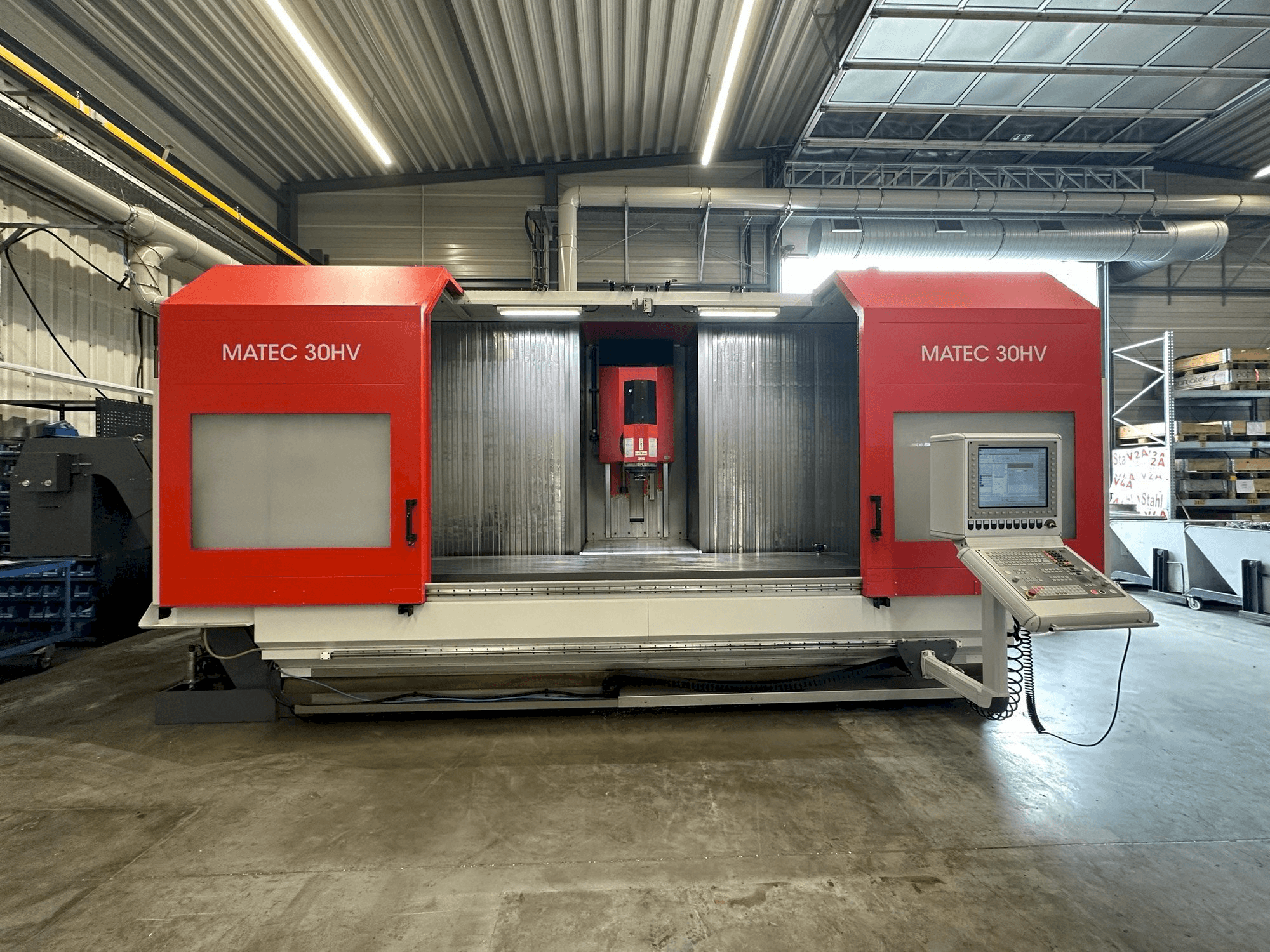 Вид станка Matec 30HV спереди