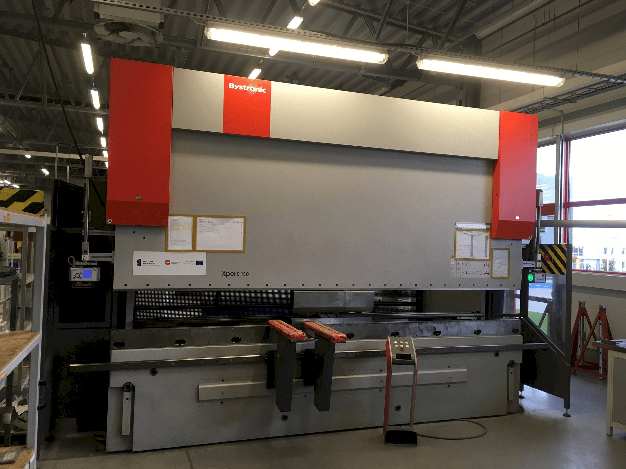 Front view of Bystronic Xpert 150/4100 machine