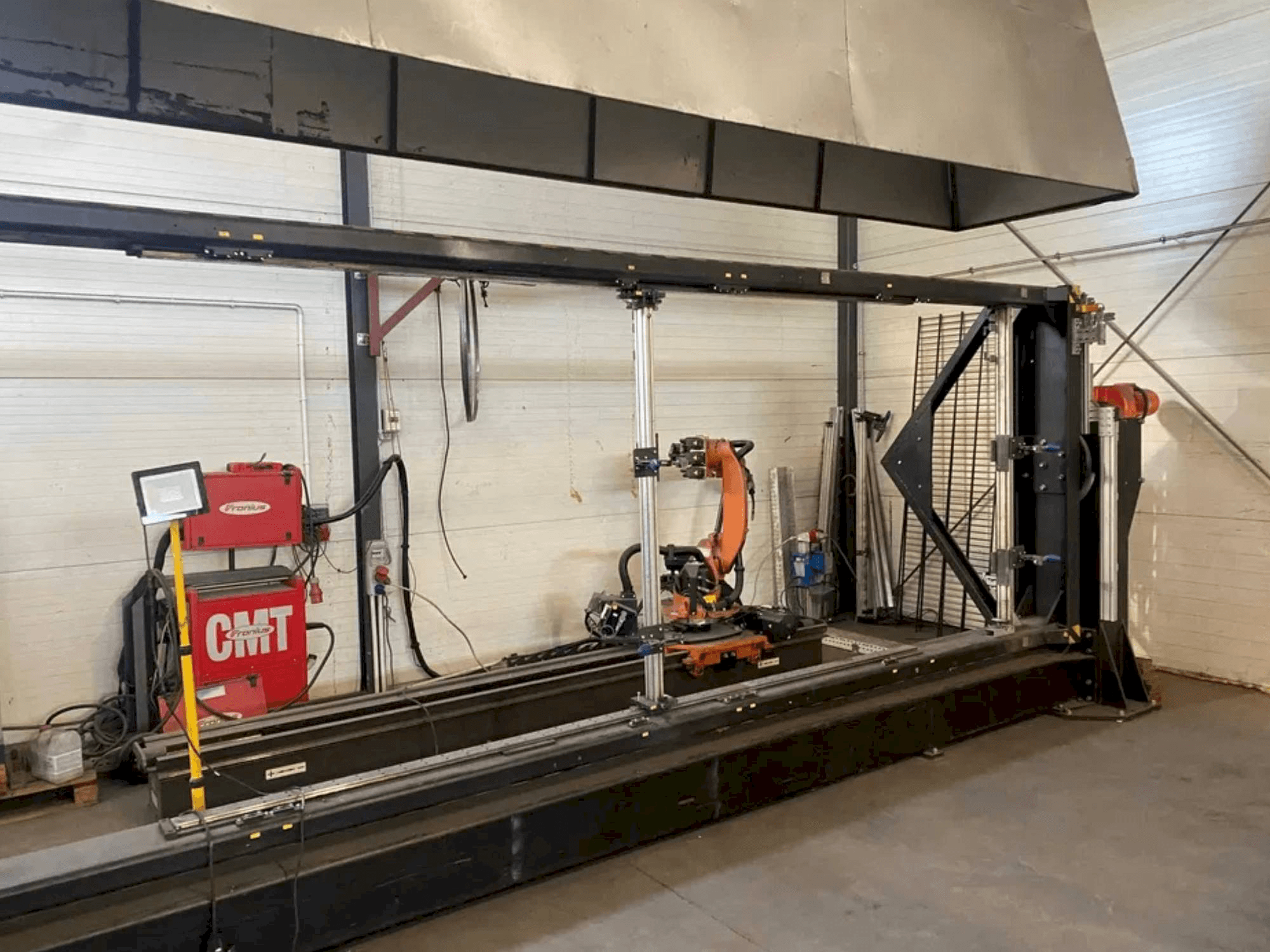 Вид станка Kronos Kjellberg KR 16 L6 ARC-C спереди