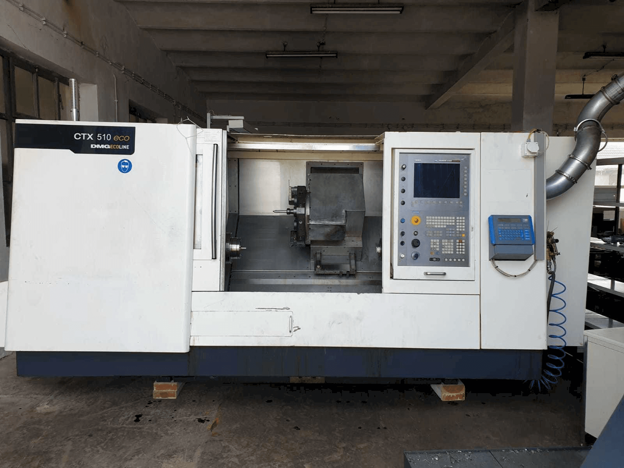 Вид станка DMG MORI CTX510 eco V3 спереди