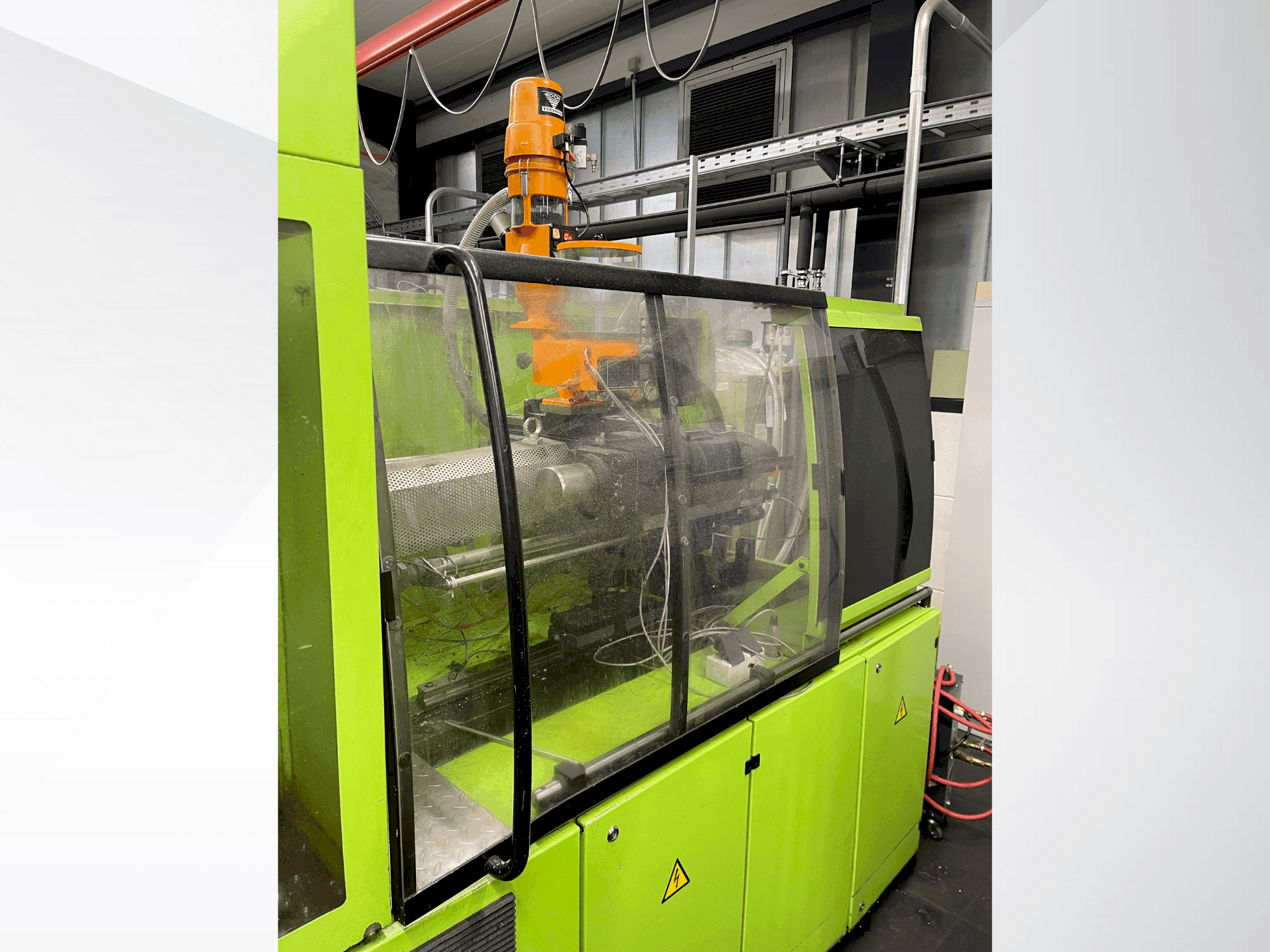 Вид станка Engel ES 330 H / 80V SOTR спереди