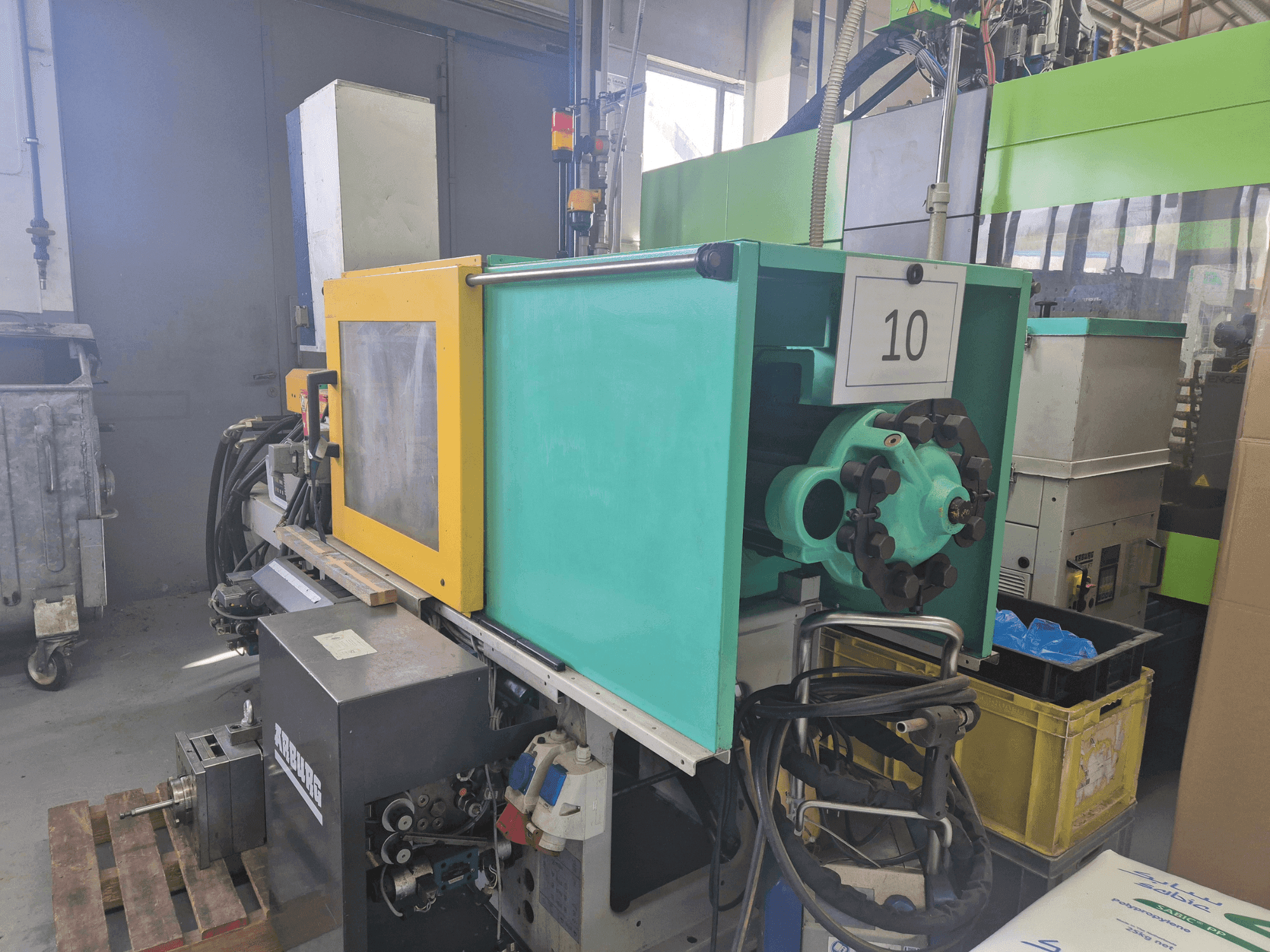 Вид станка Arburg Allrounder 270 C 400-70 спереди