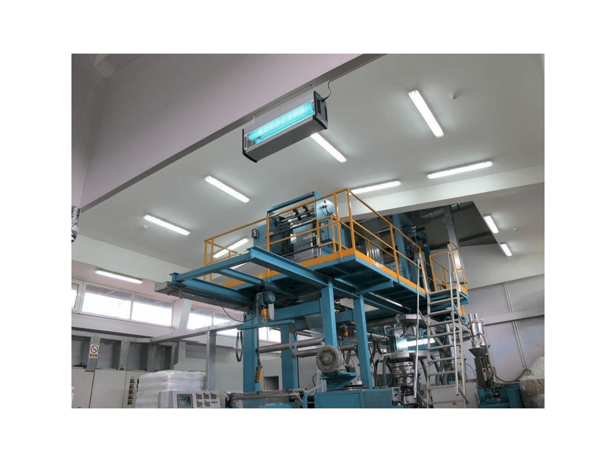 Front view of BARMAG BF 12/4.5 - 800 AK machine