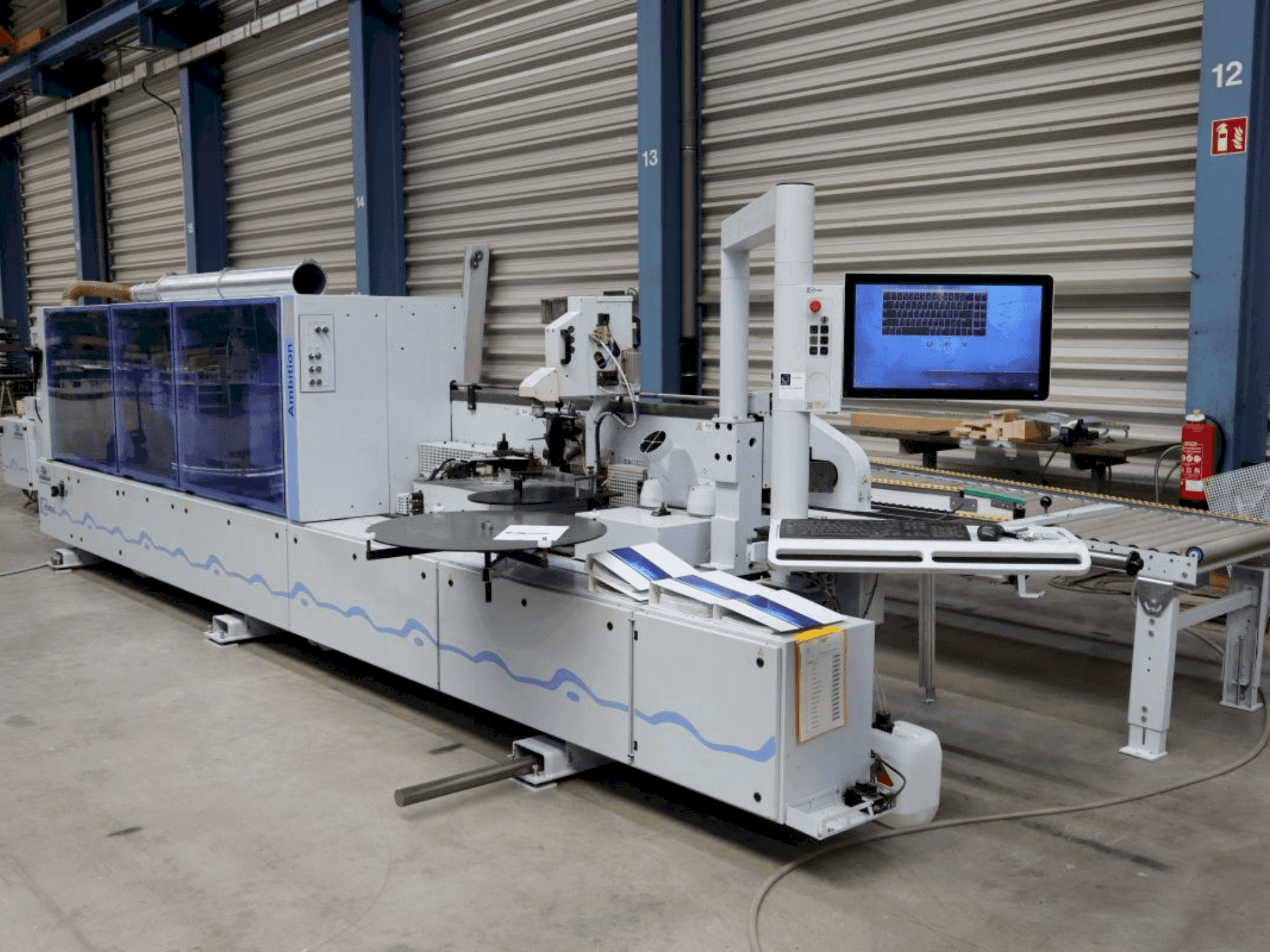 Вид станка HOMAG KAL 210 спереди