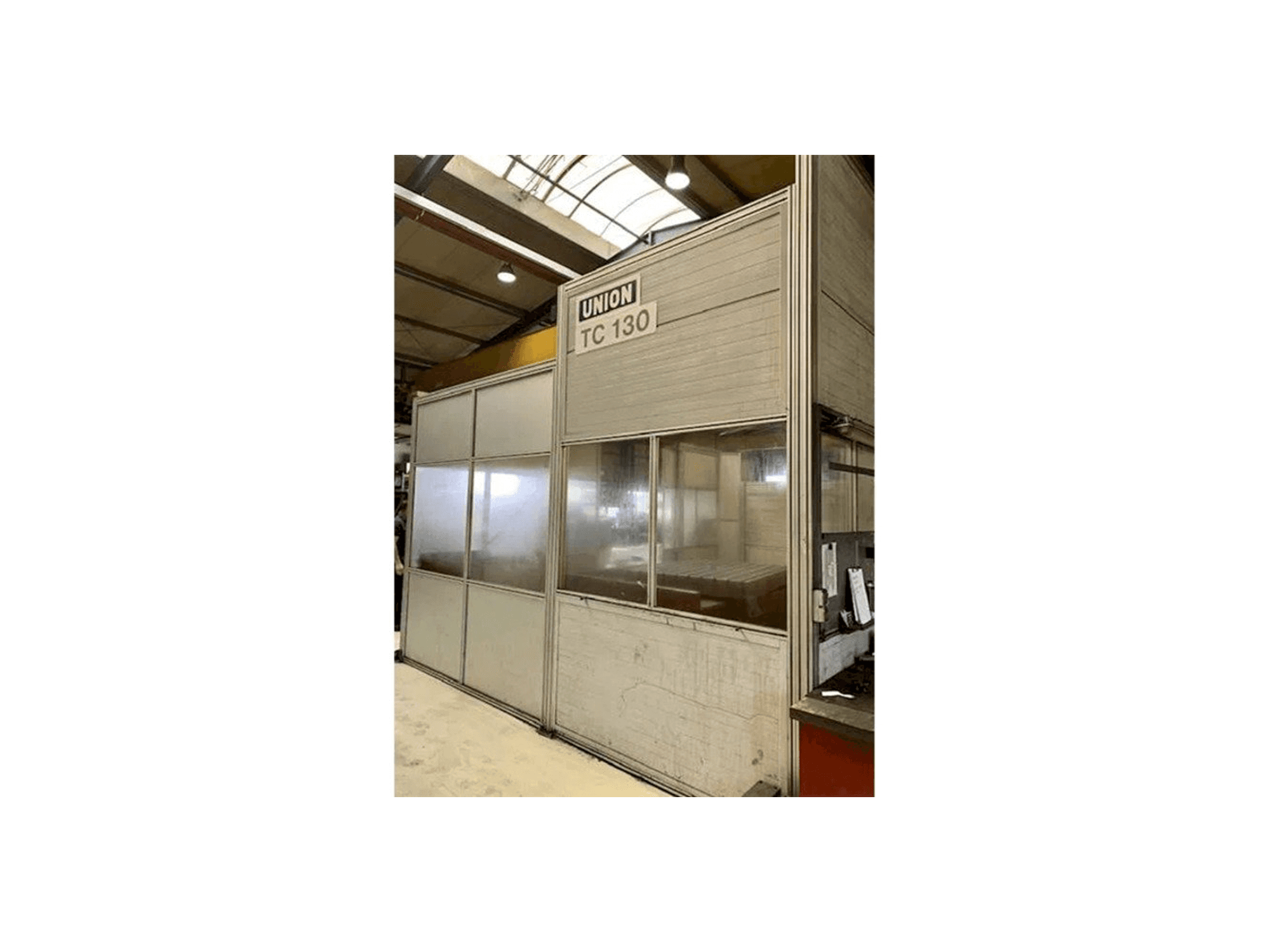 Вид станка UNION TC 130 спереди