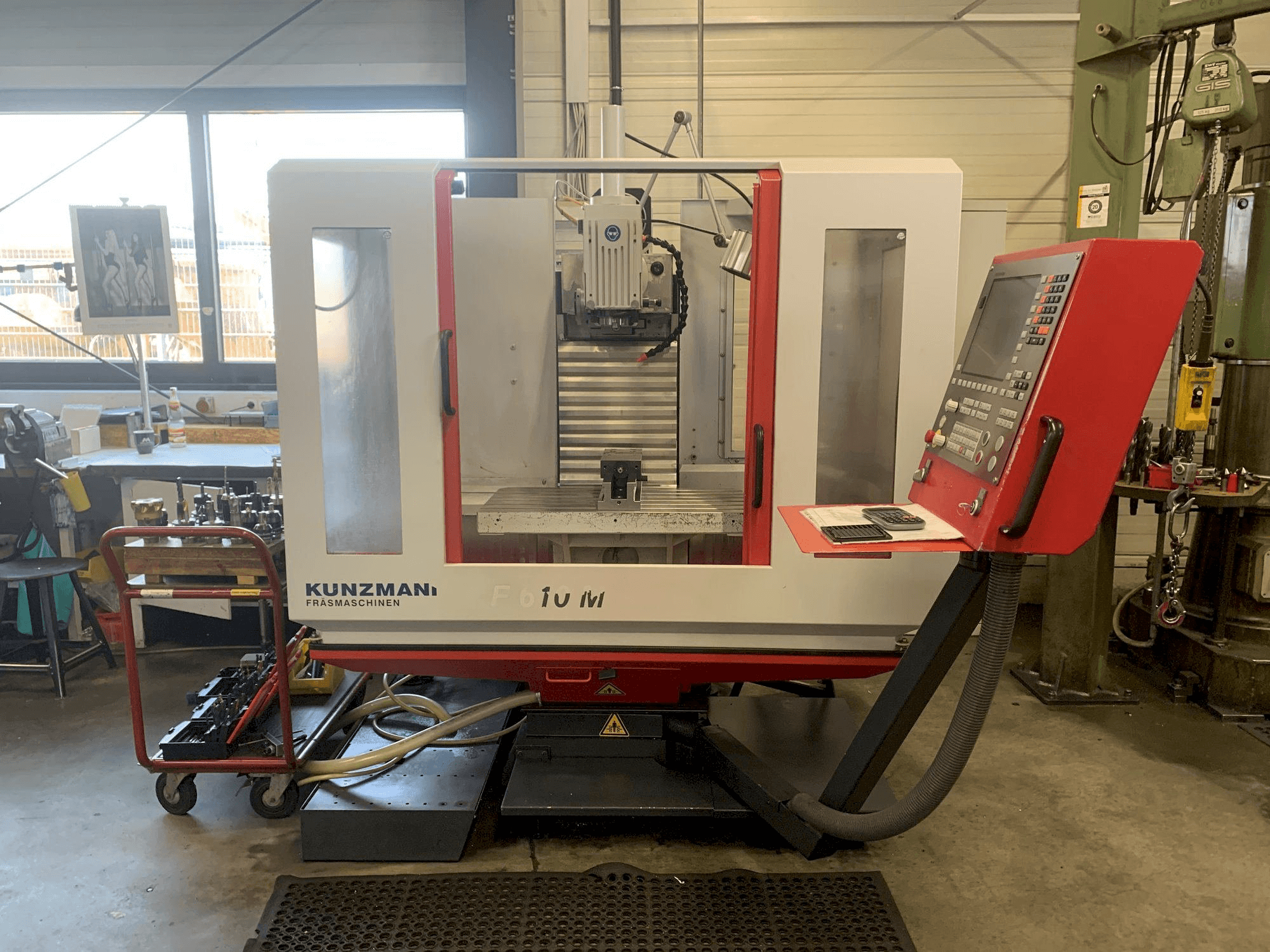 Вид станка KUNZMANN WF 610 M спереди
