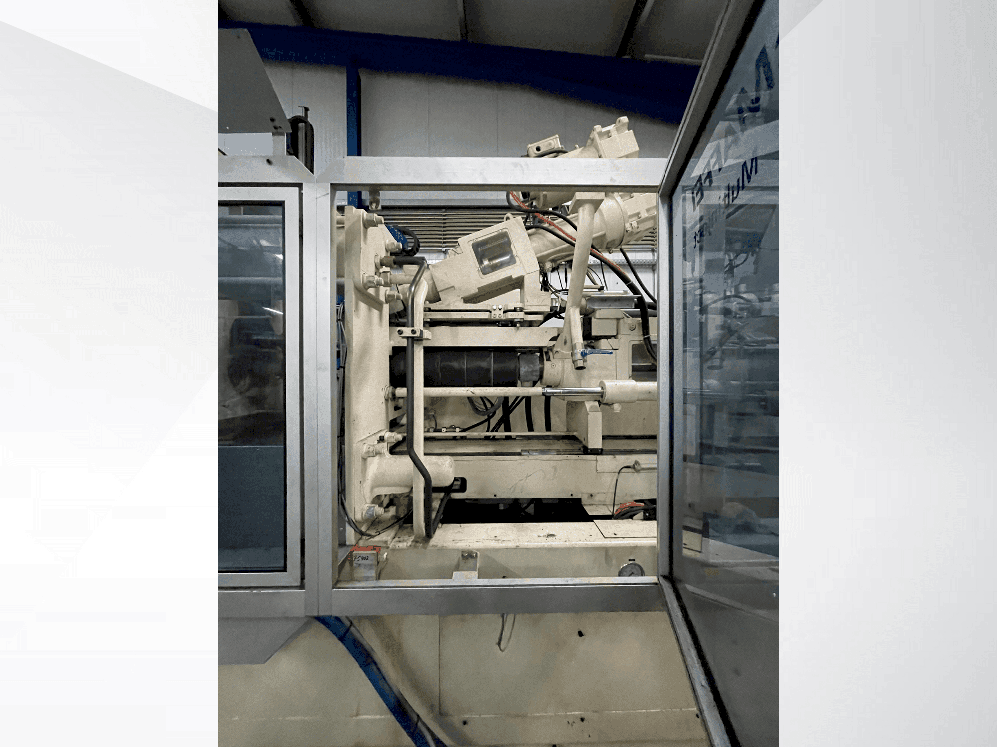 Вид станка Krauss Maffei 300-1400-390-3-CZ спереди