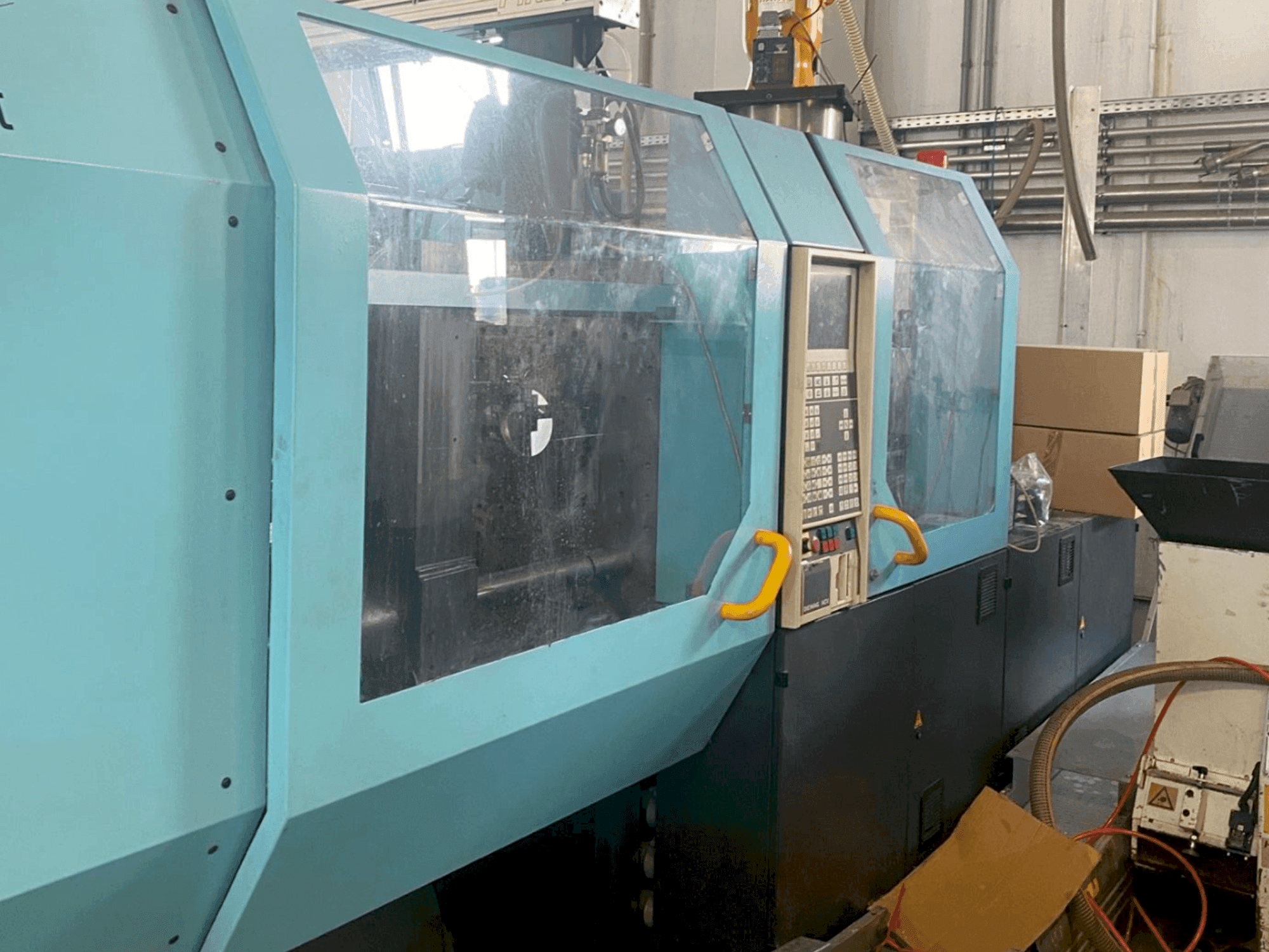 Вид станка DEMAG Ergotech Compact 1500-610 спереди