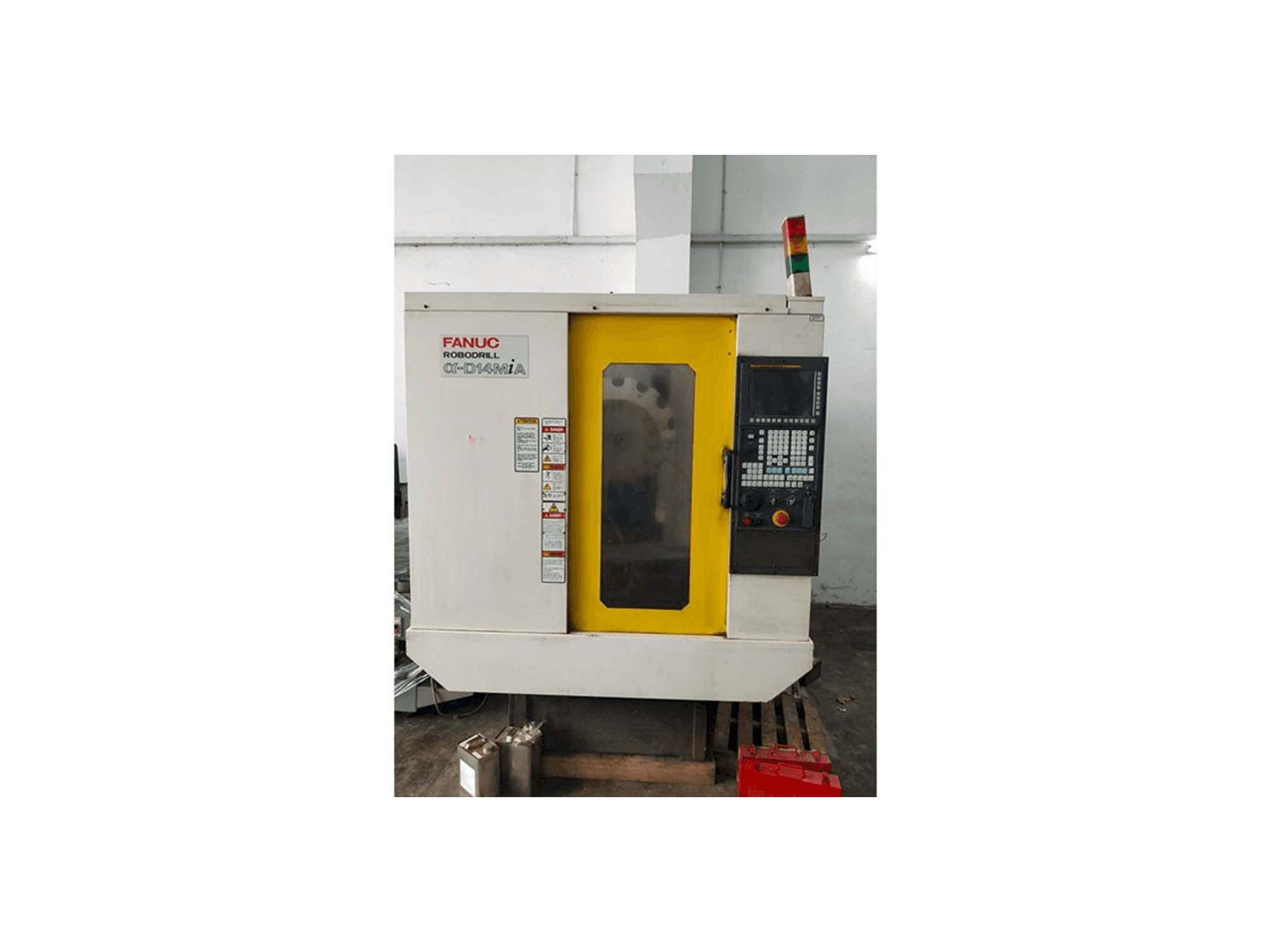 Вид станка FANUC Alpha-D14MiA спереди