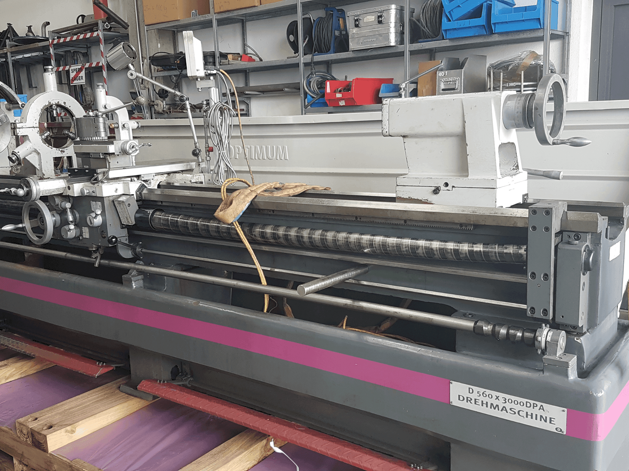 Вид станка Optimum D 5600x3000 спереди