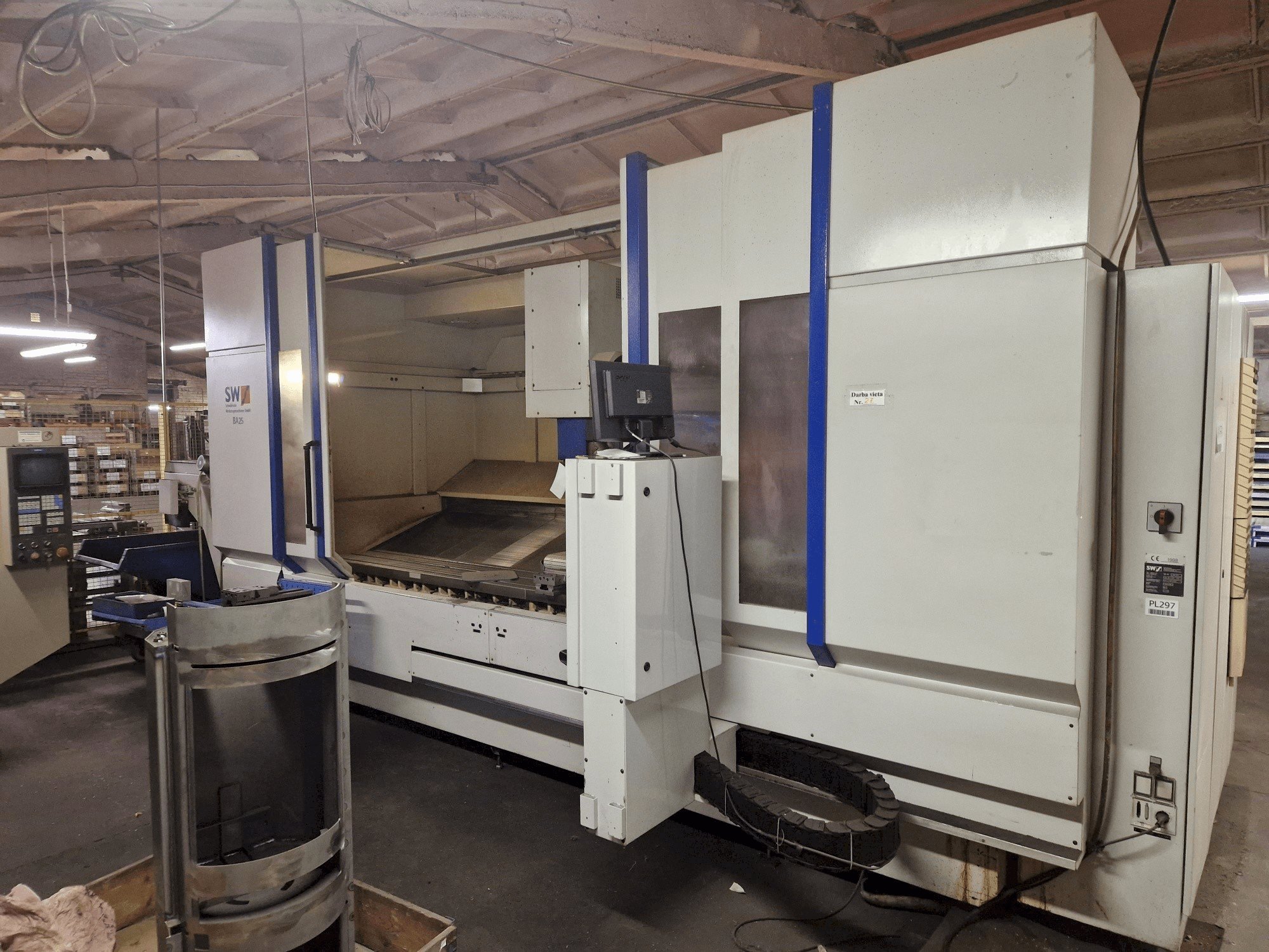 Вид станка SW BA 25 спереди