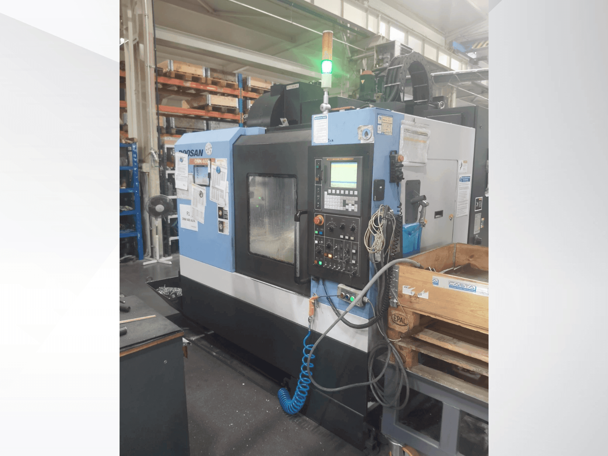 Вид станка DOOSAN DNM 400A спереди