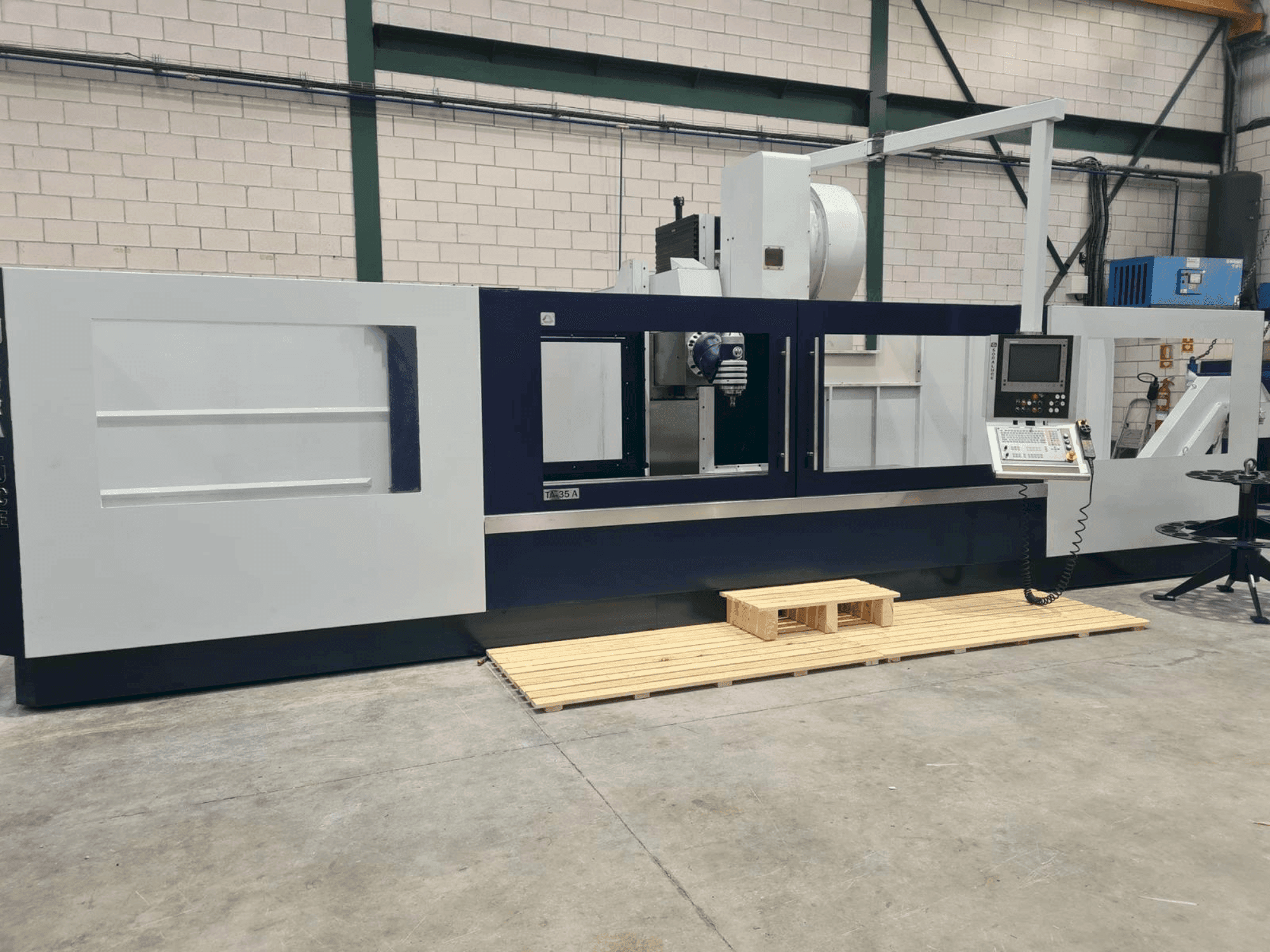 Вид станка Soraluce TA-35A спереди