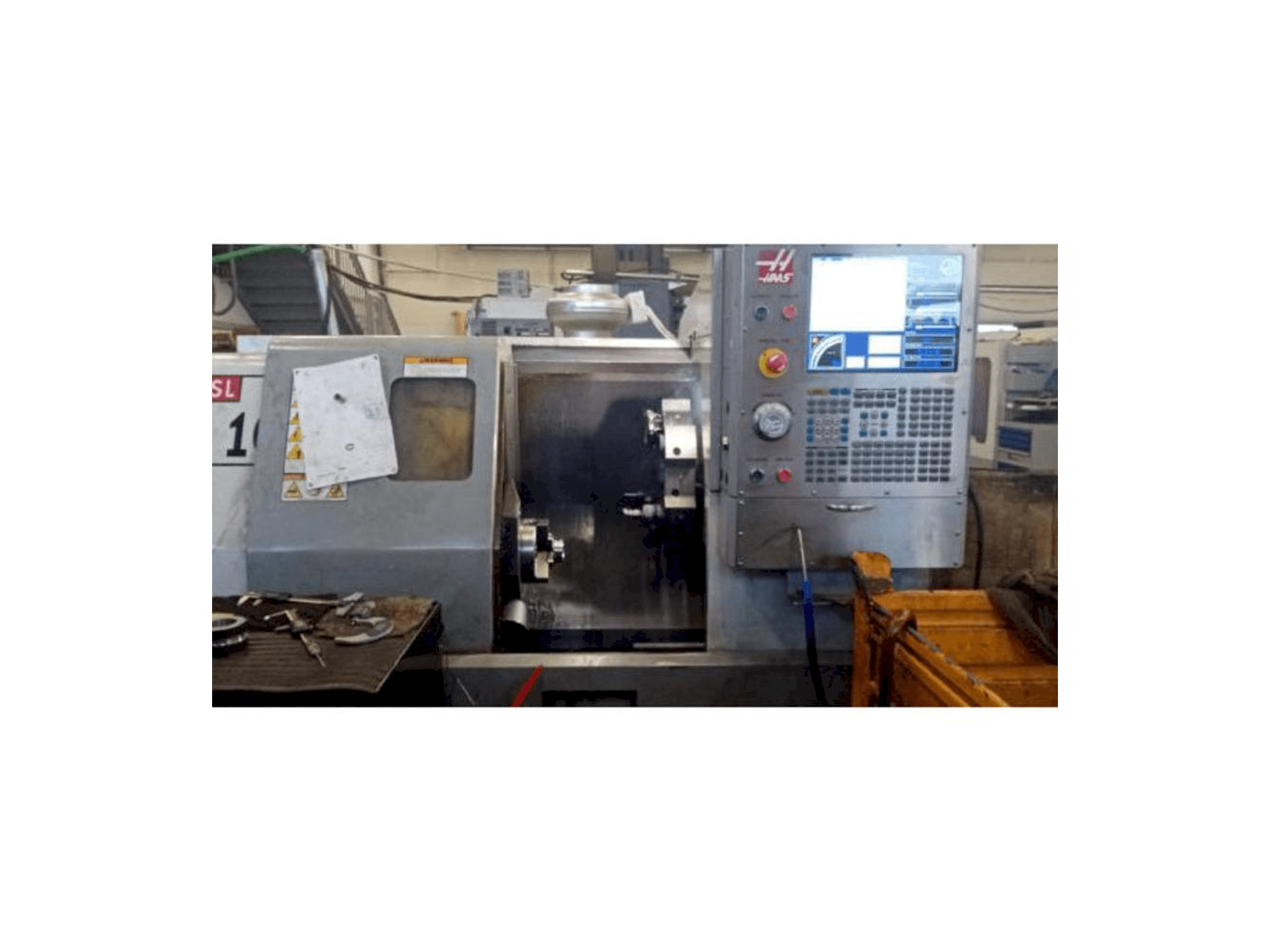 Вид станка HAAS SL-10 спереди