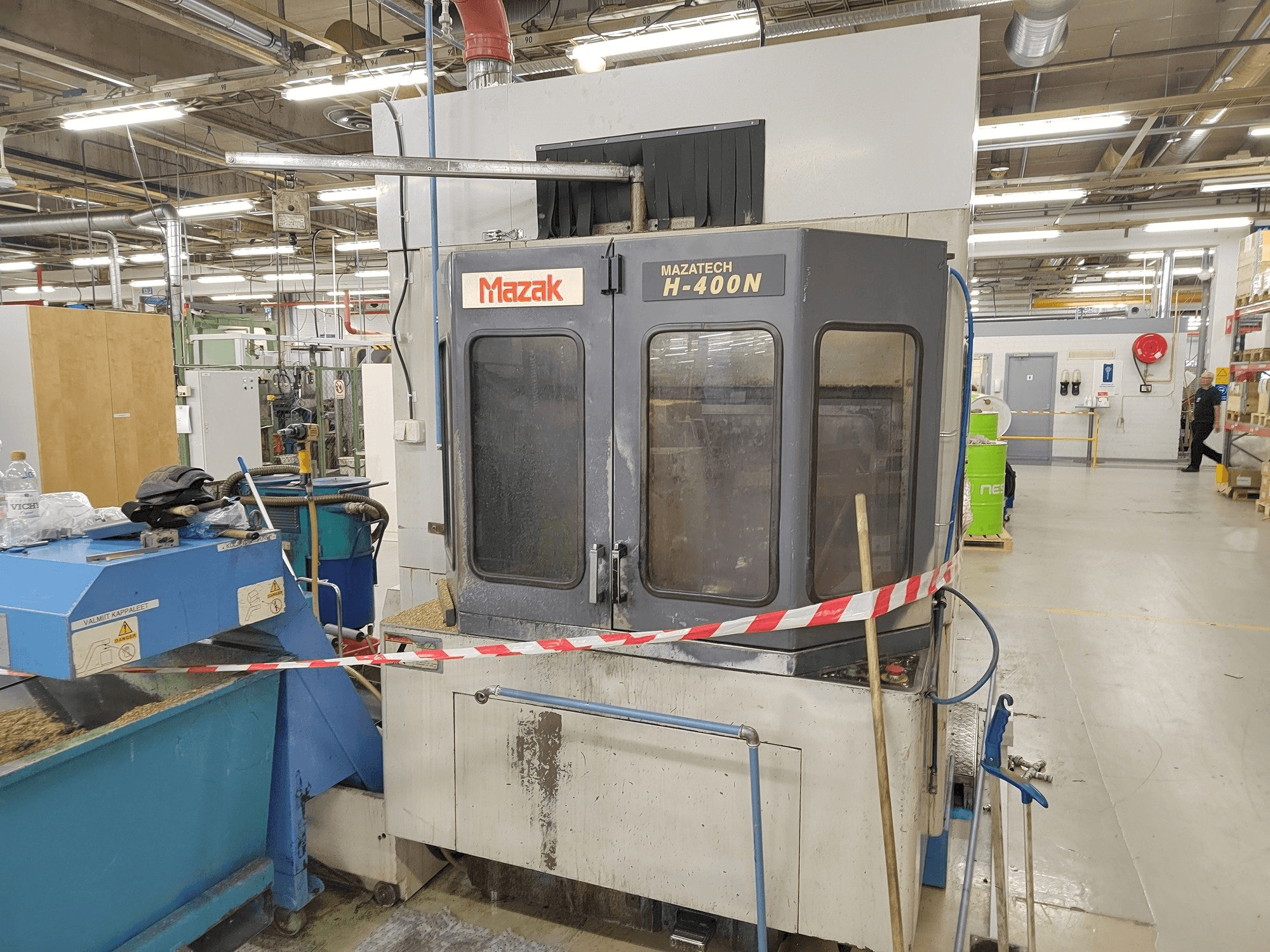 Вид станка Mazak H-400N спереди