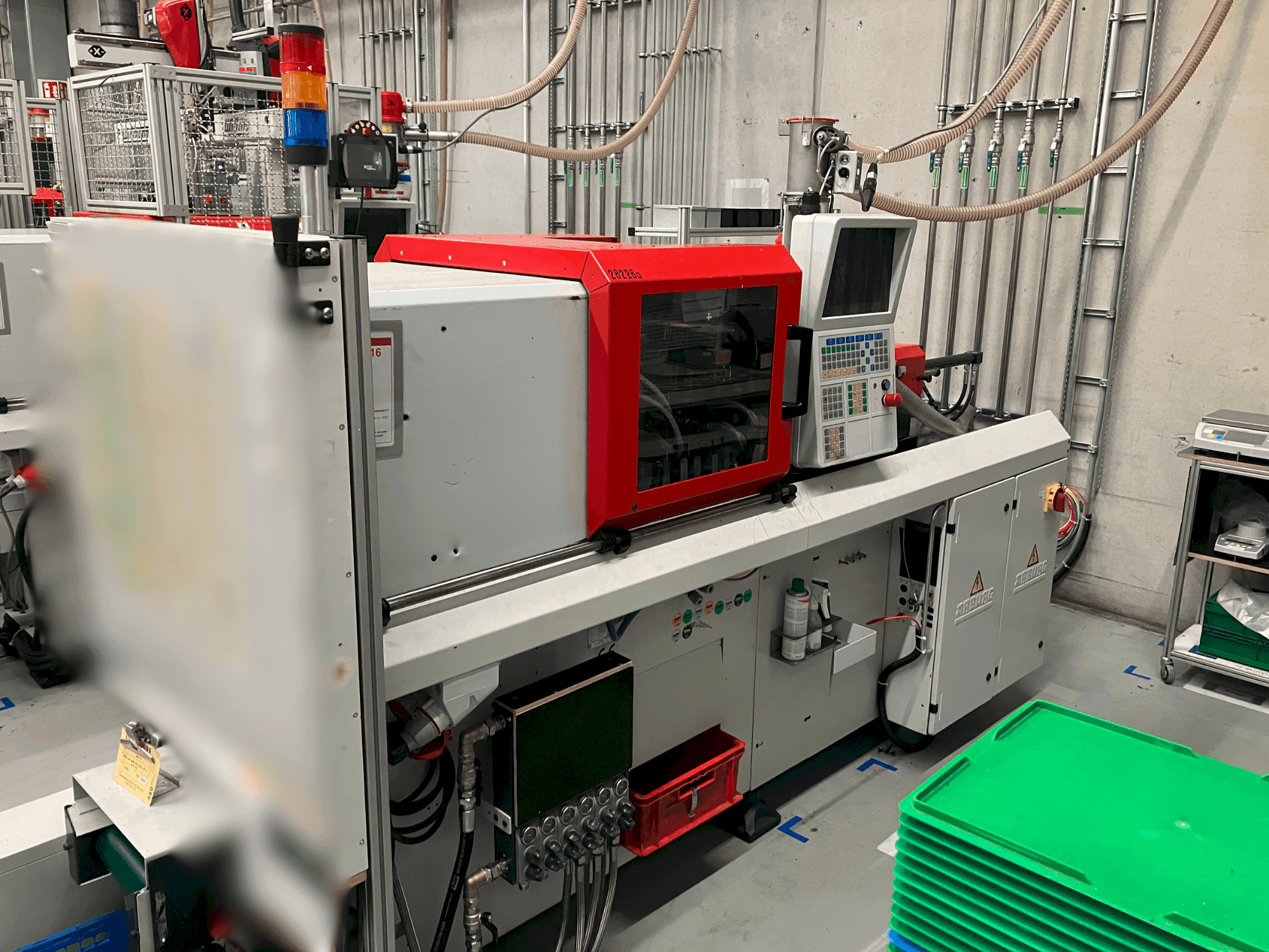 Вид станка Arburg Allrounder 270 S 250-60 спереди