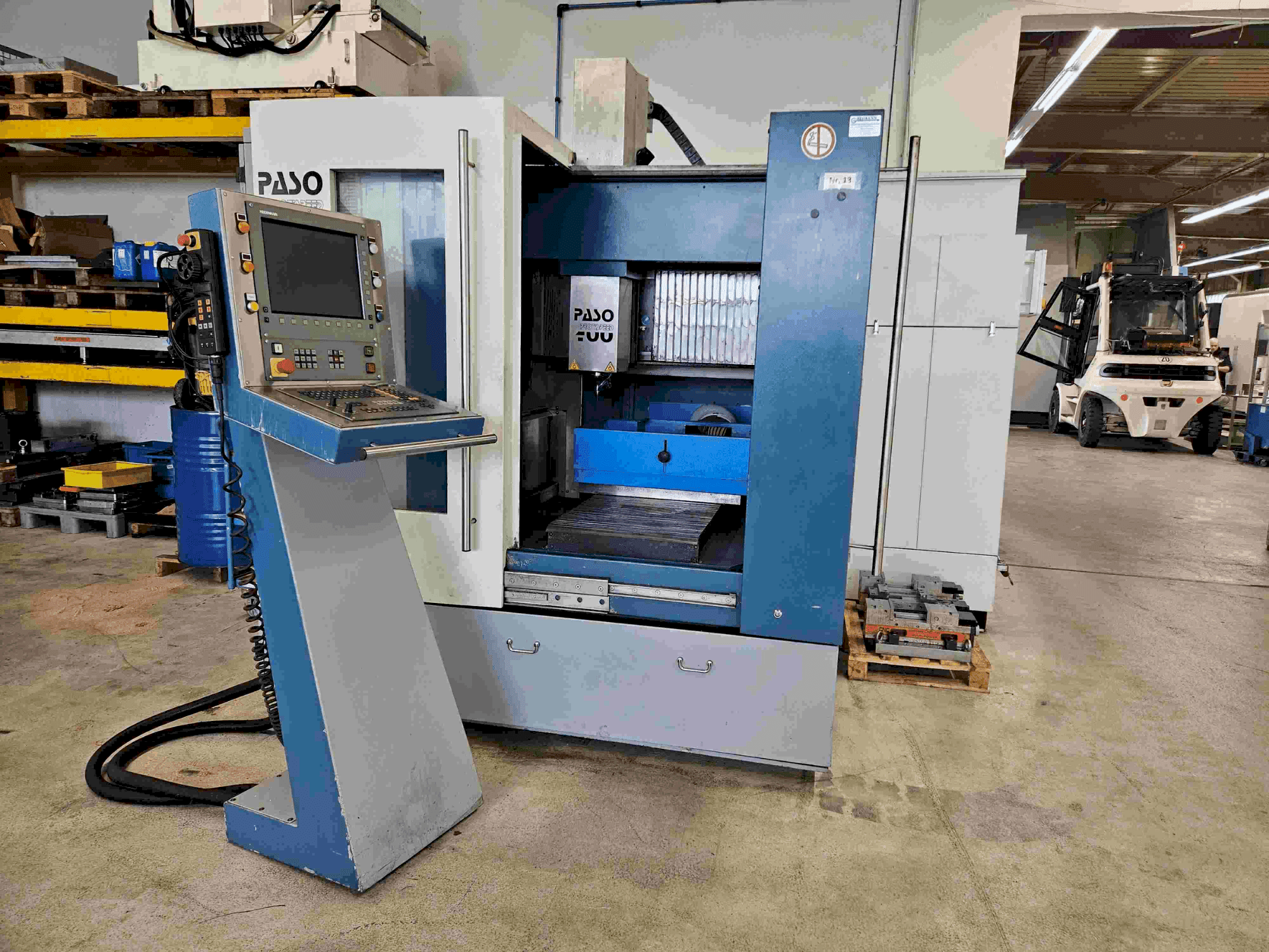 Вид станка PASO PS400 (2004) спереди